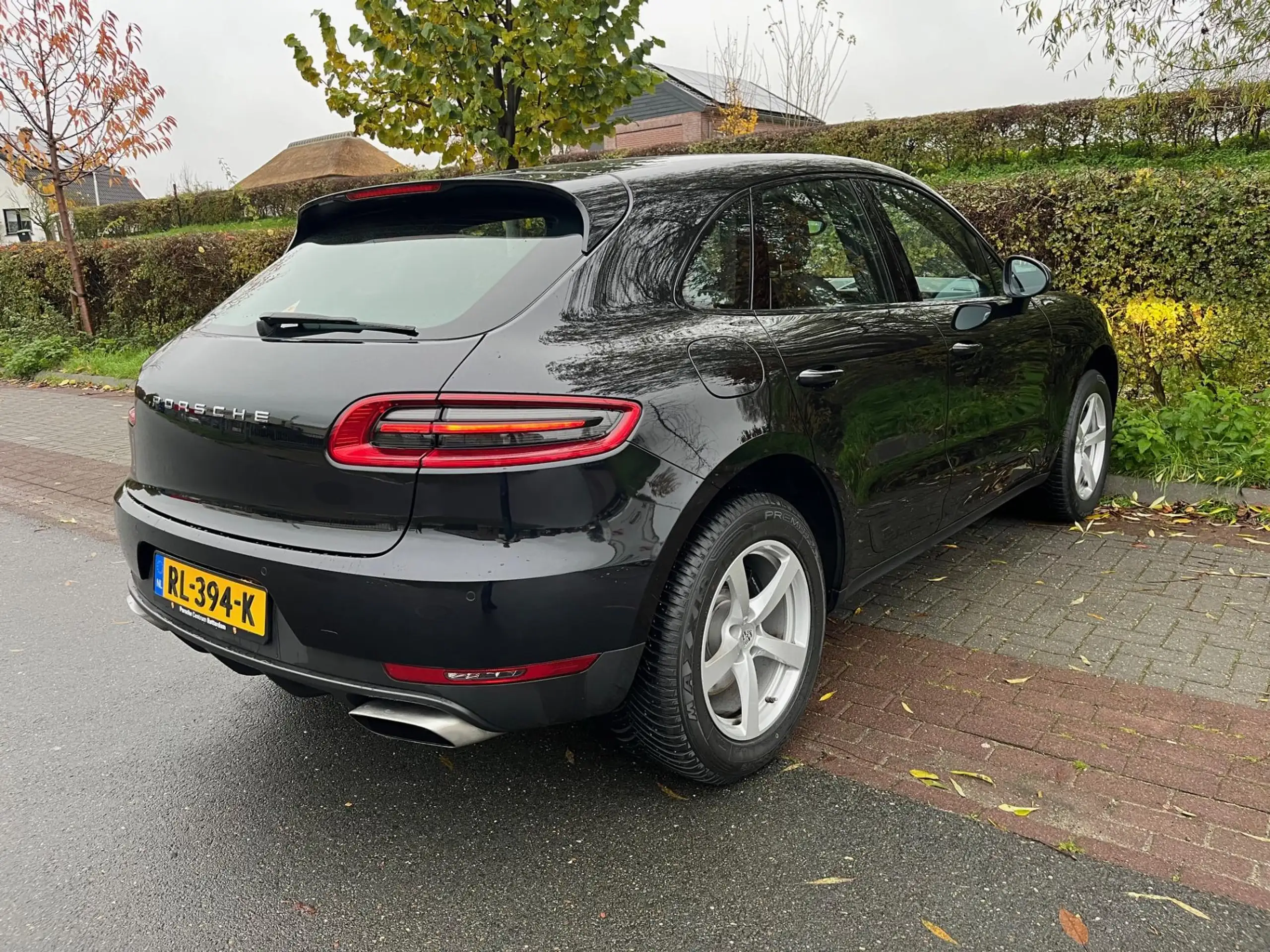 Porsche - Macan