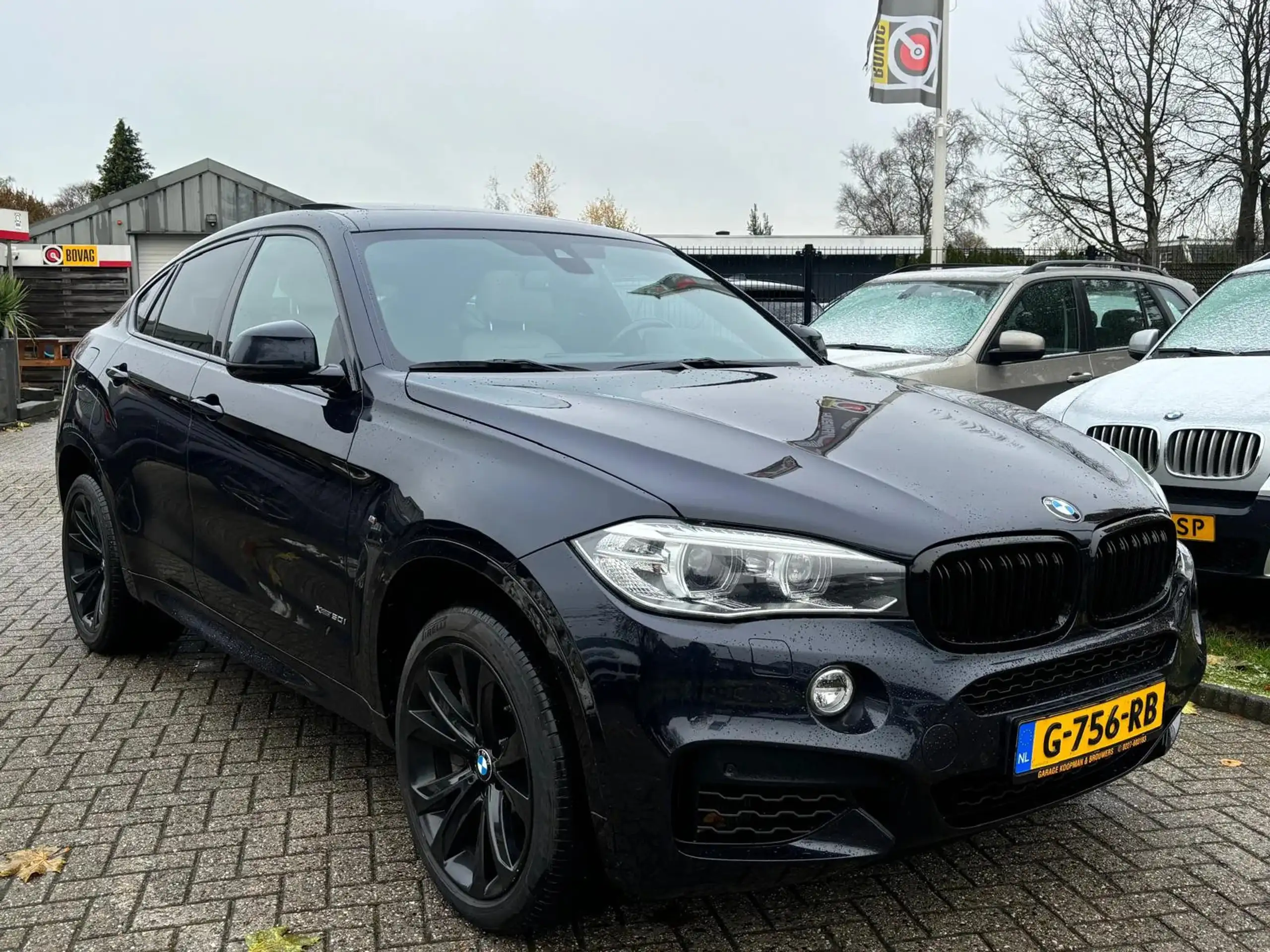 BMW - X6