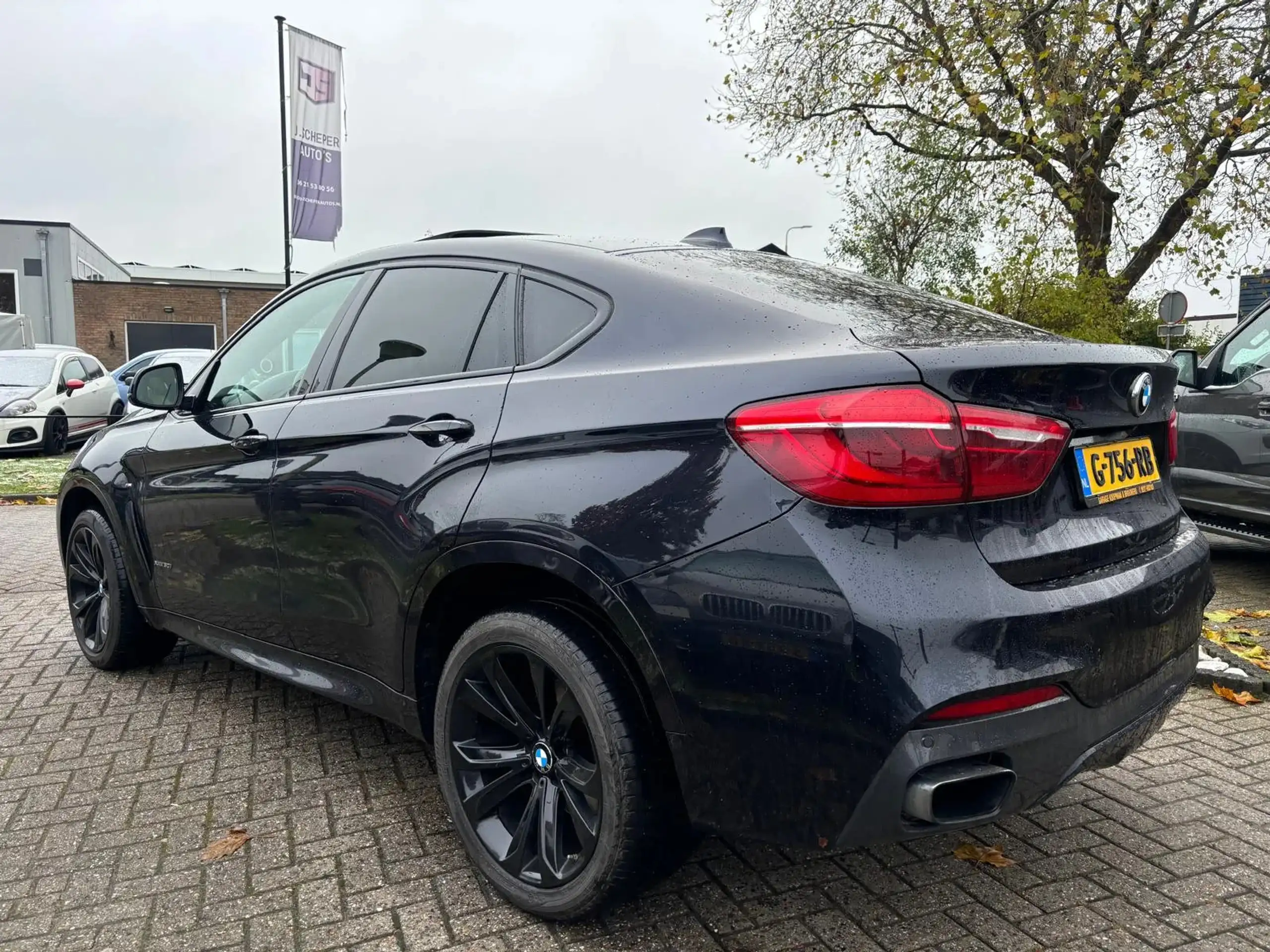 BMW - X6