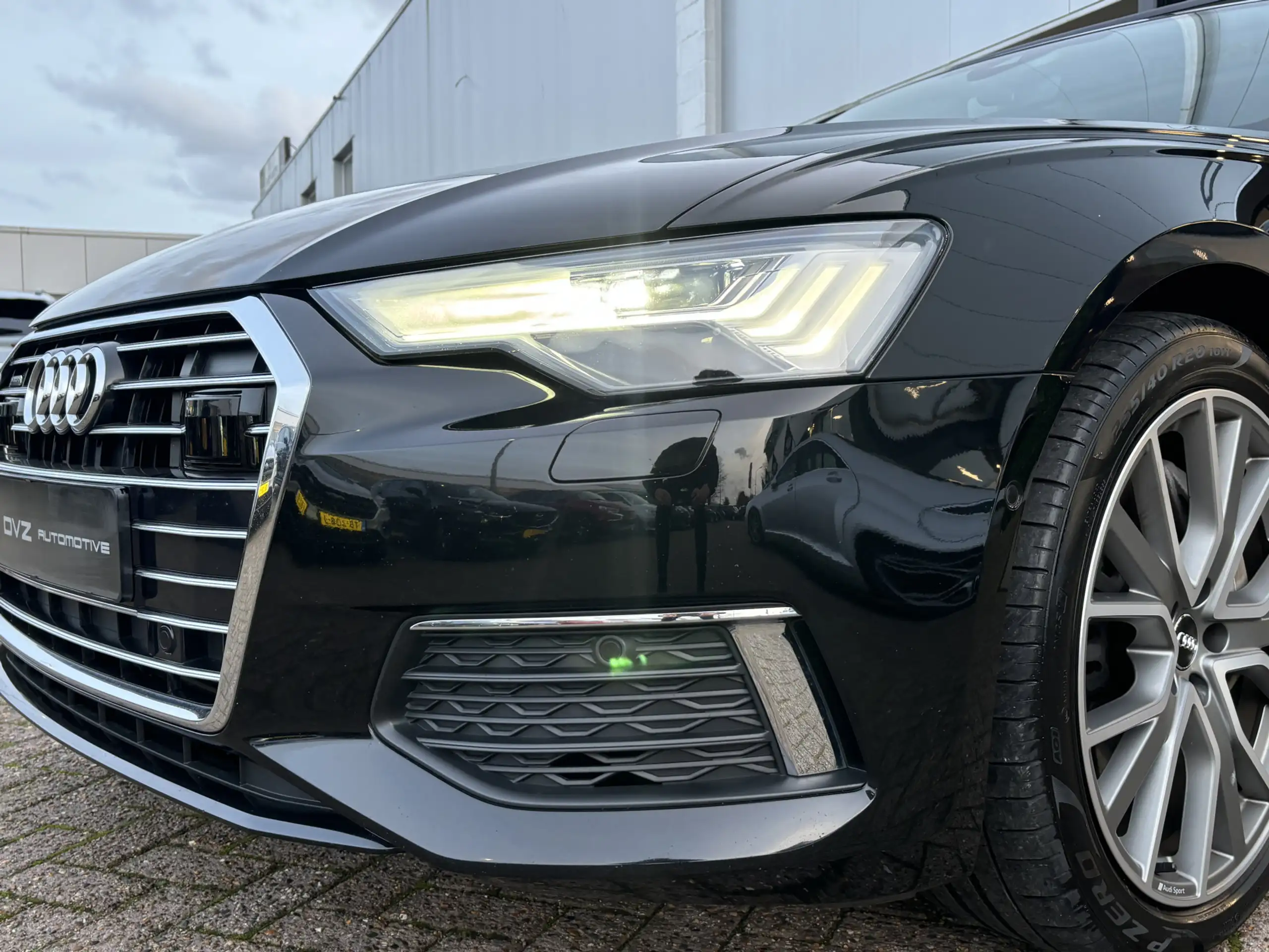 Audi - A6