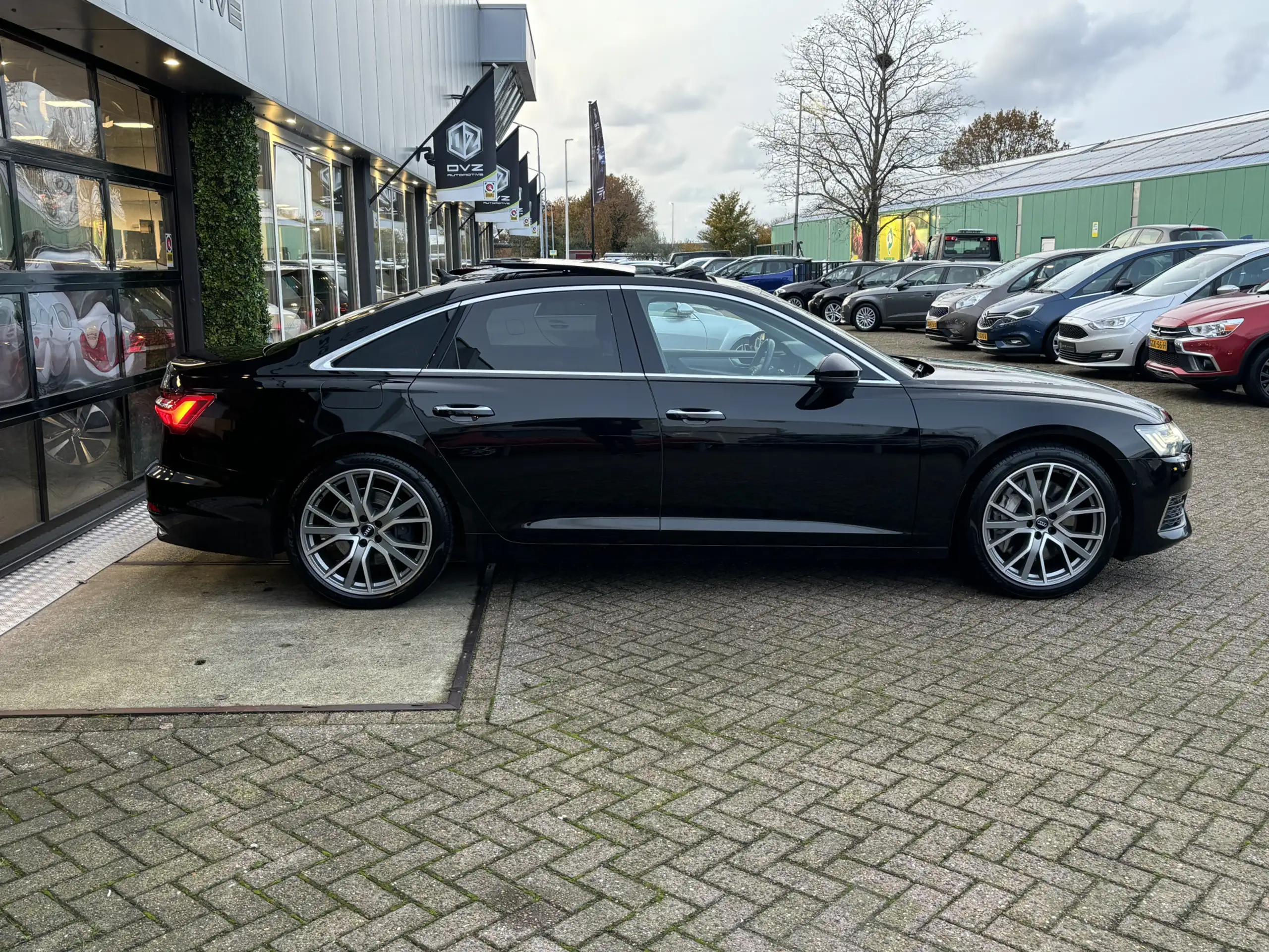 Audi - A6