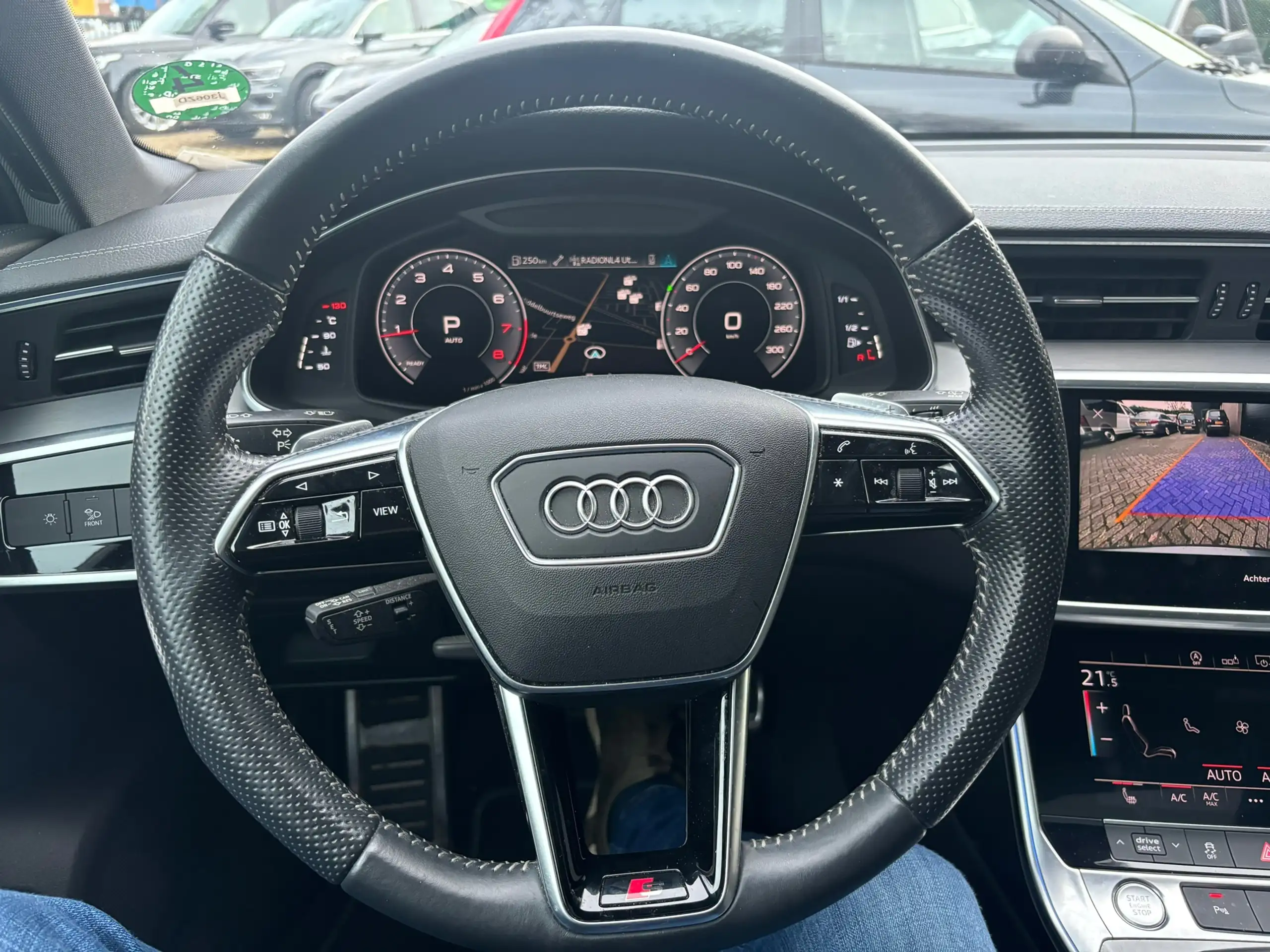 Audi - A6