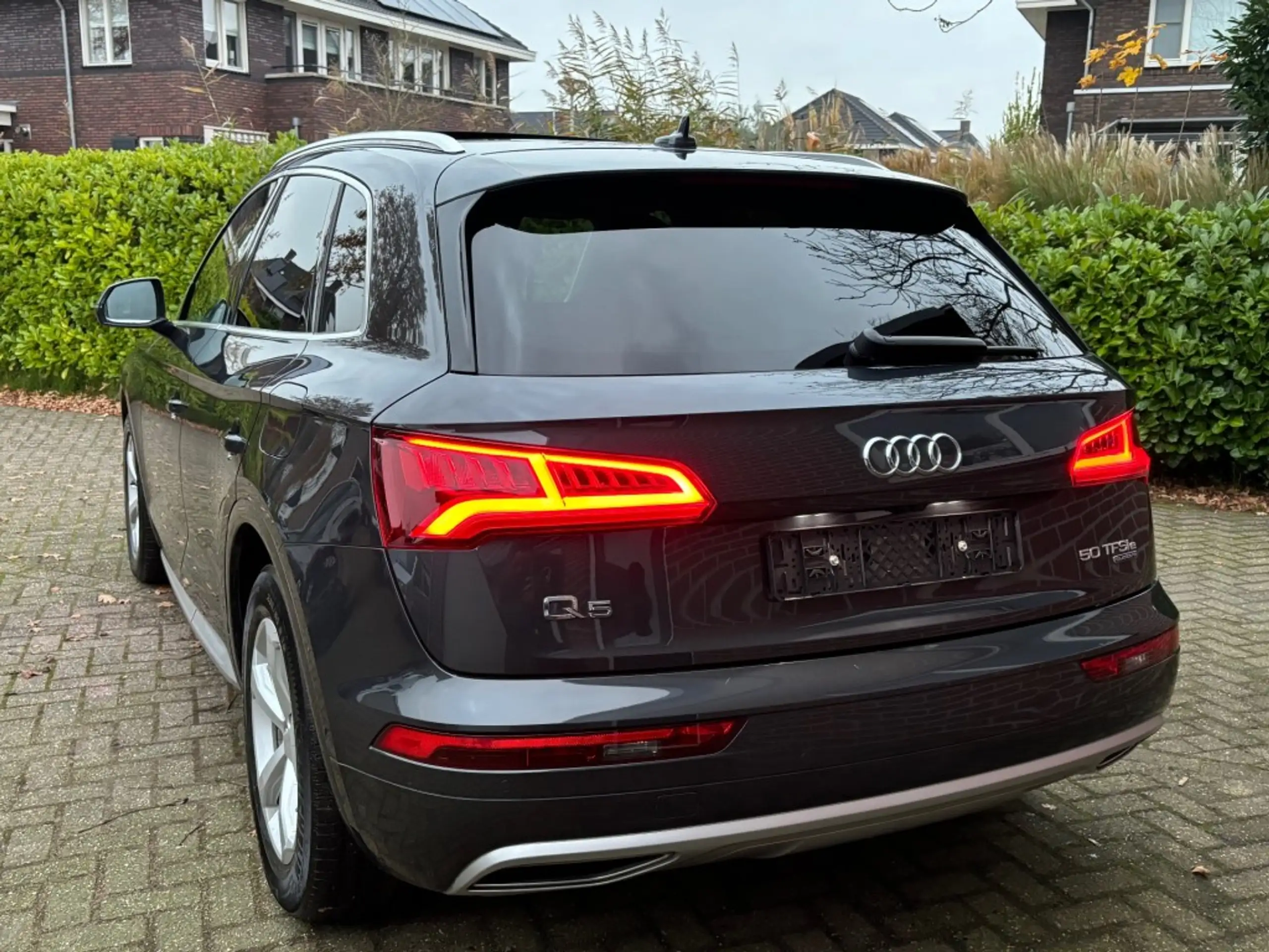 Audi - Q5