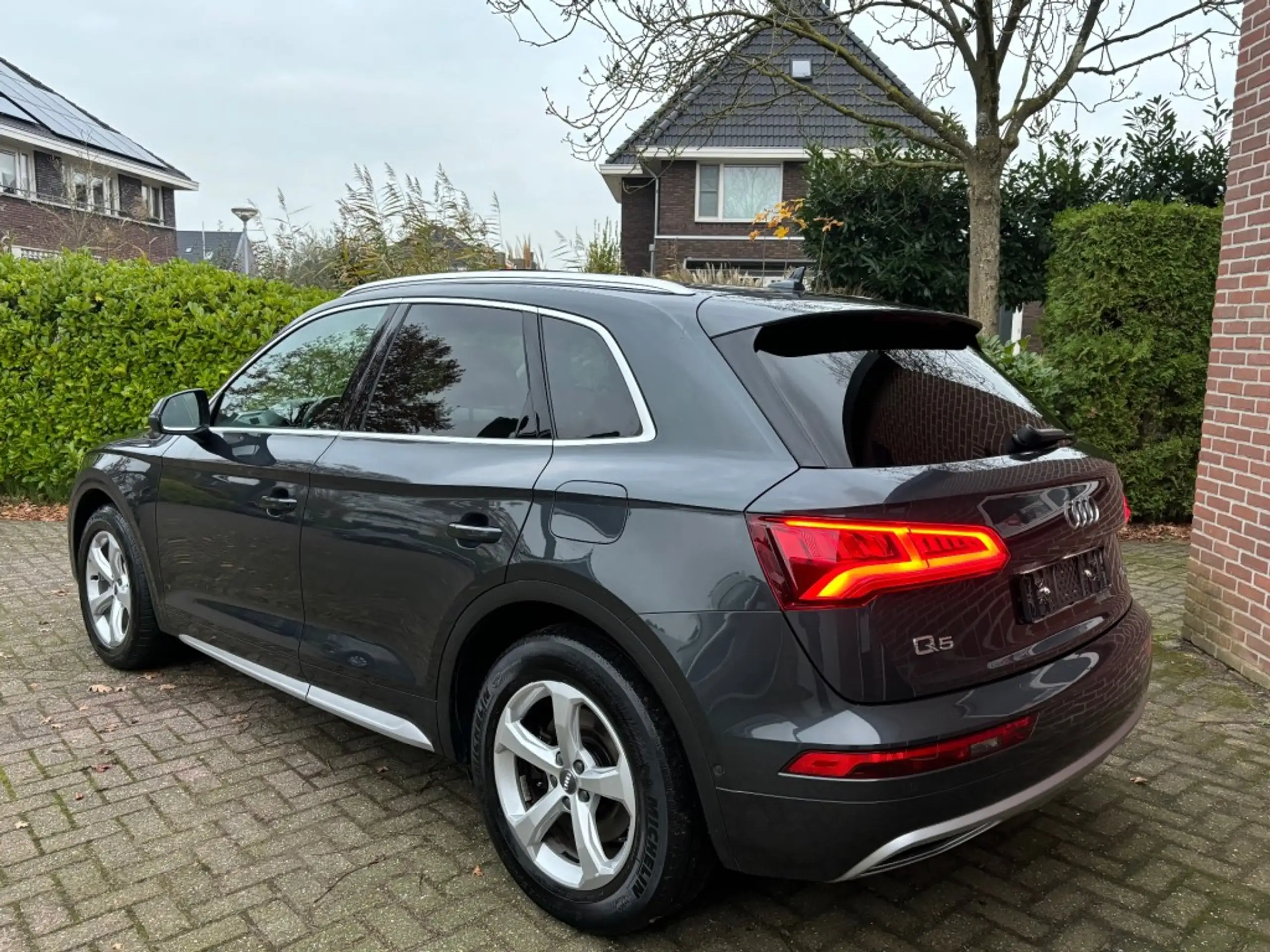 Audi - Q5