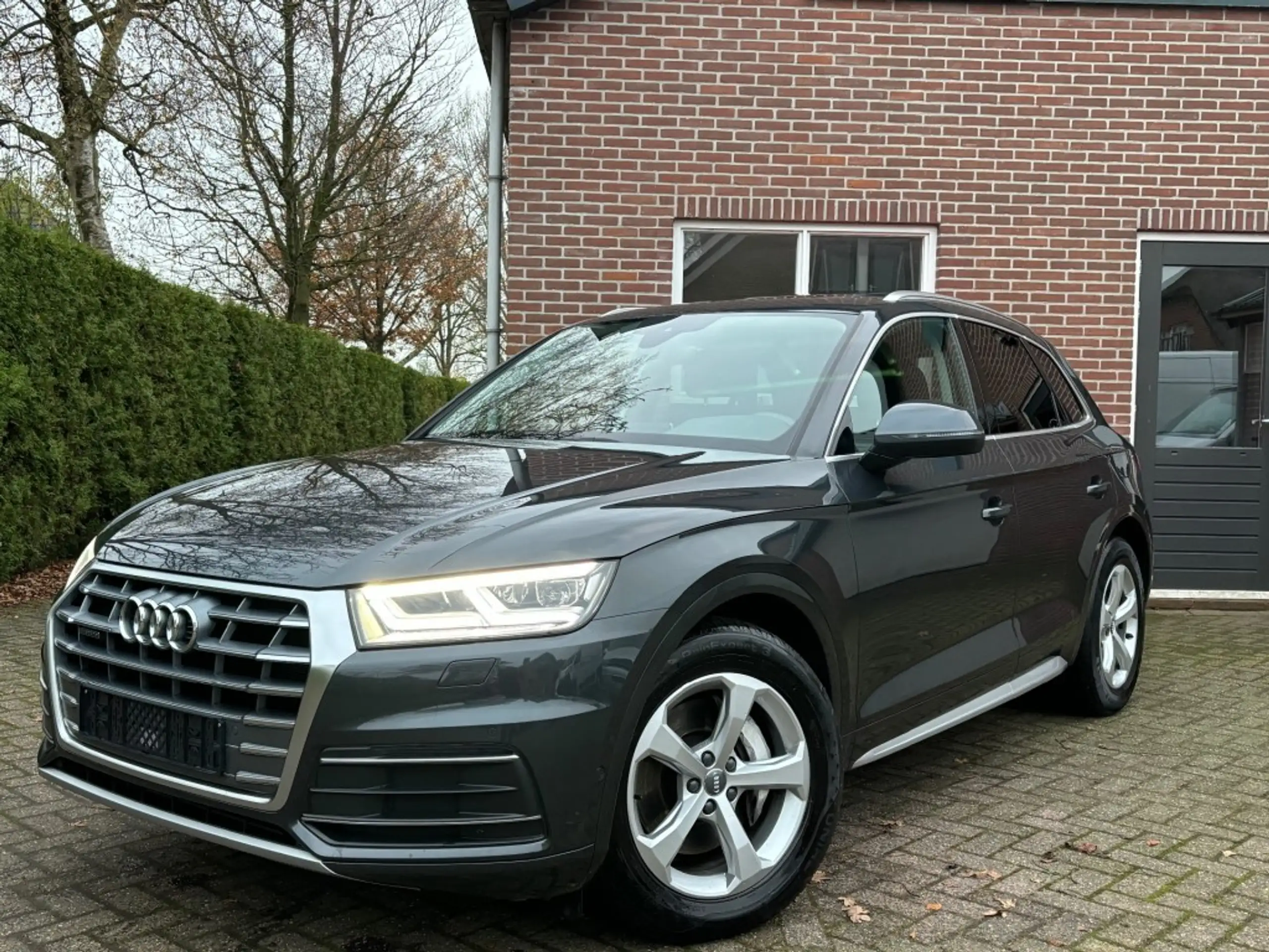 Audi - Q5