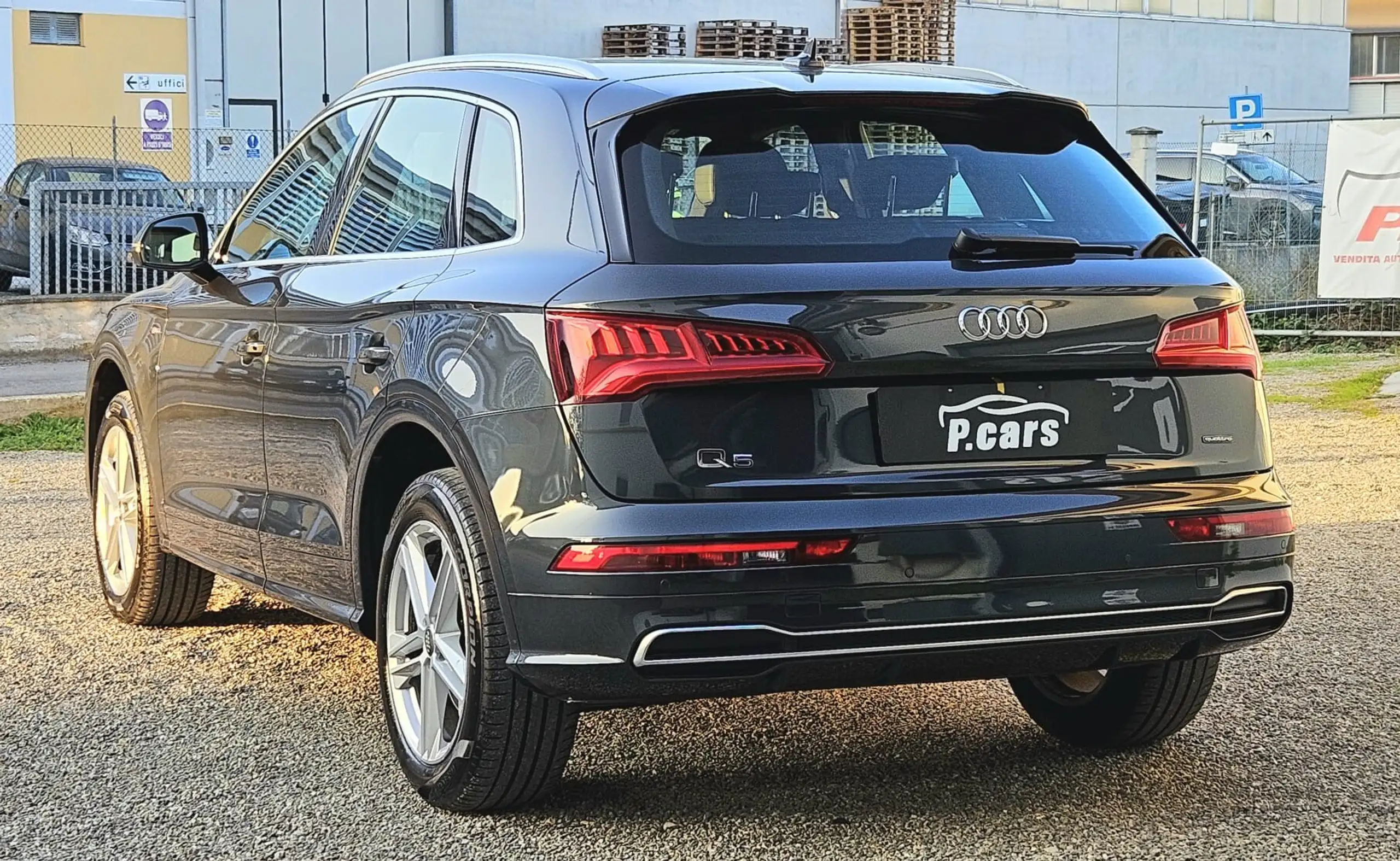 Audi - Q5