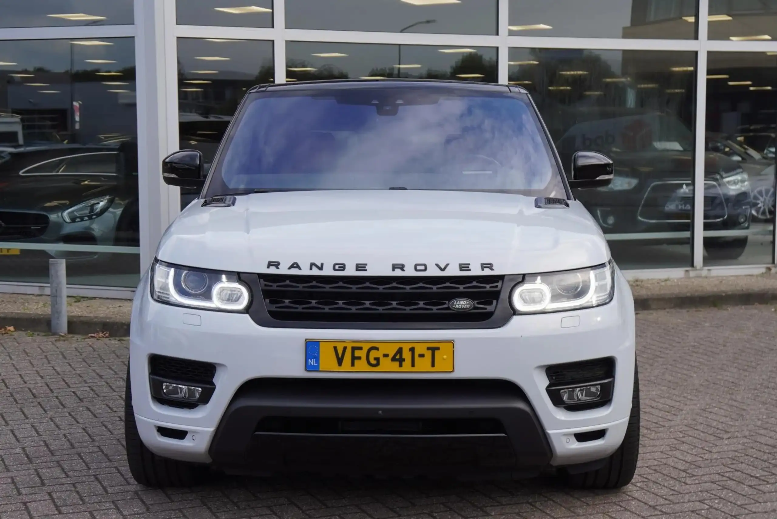 Land Rover - Range Rover Sport