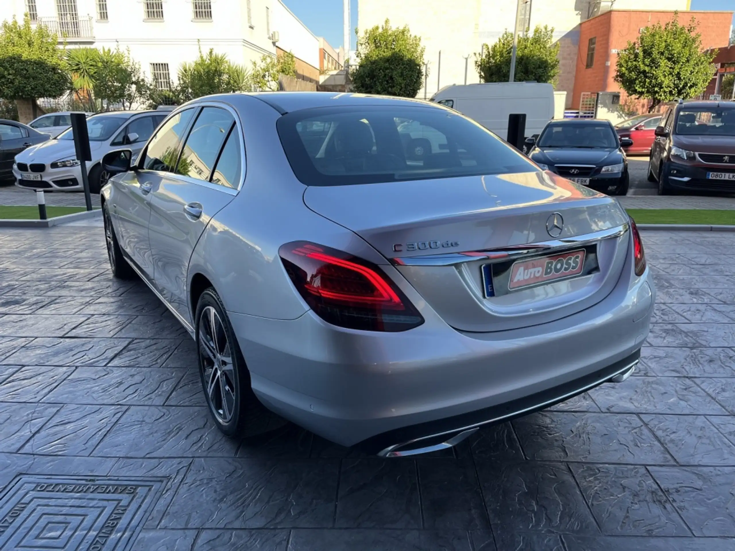 Mercedes-Benz - C 300