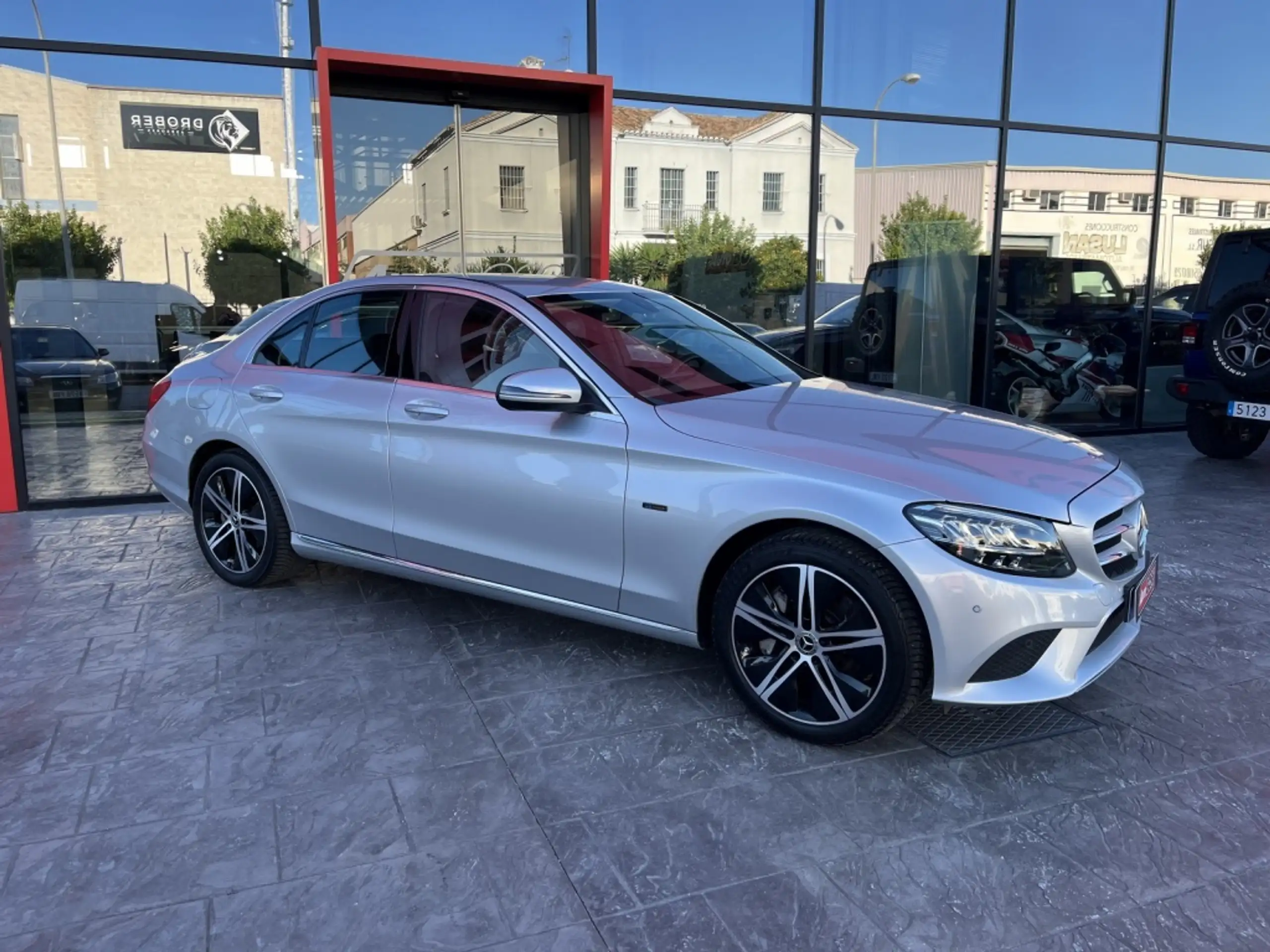 Mercedes-Benz - C 300