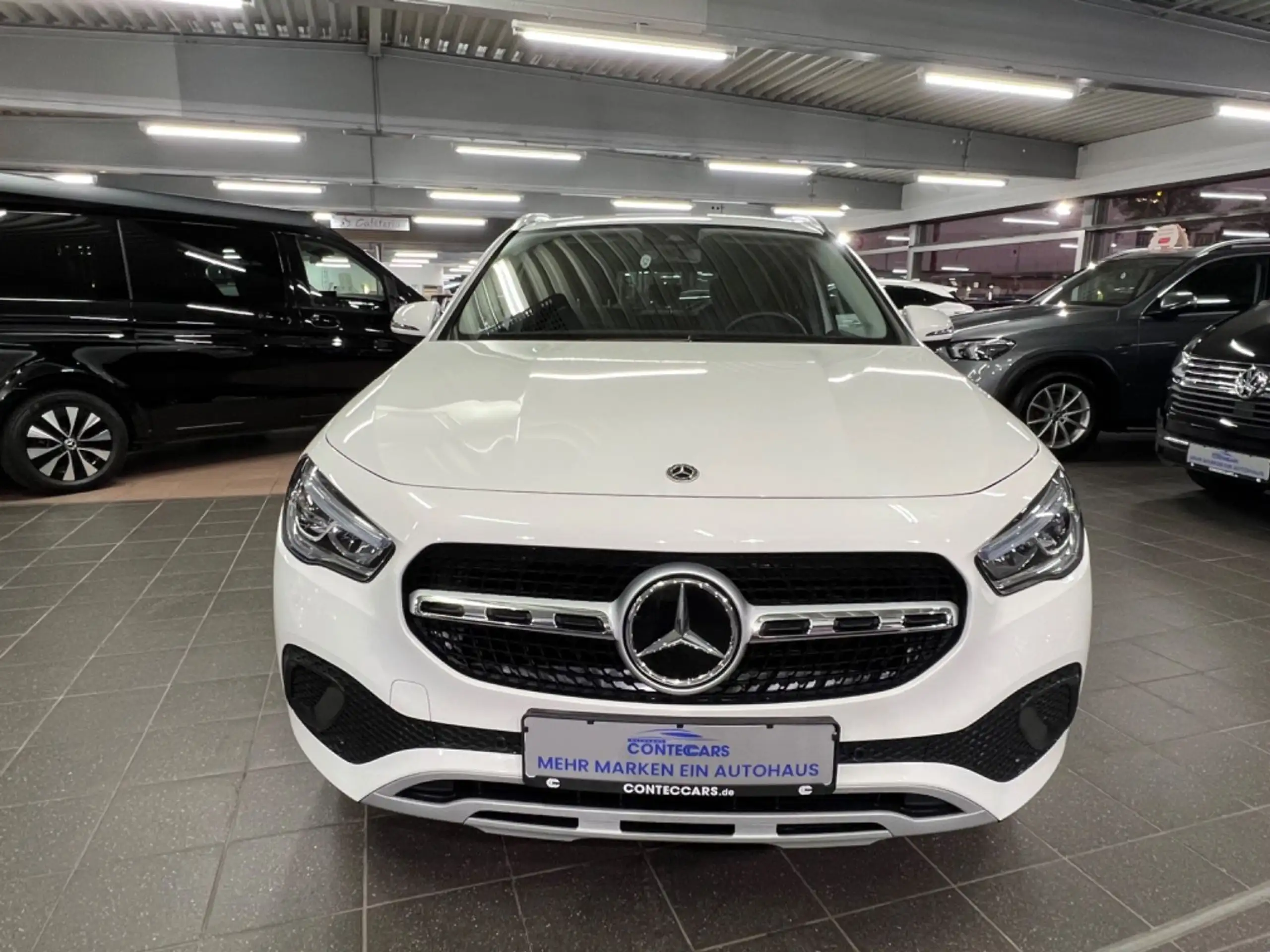 Mercedes-Benz - GLA 250