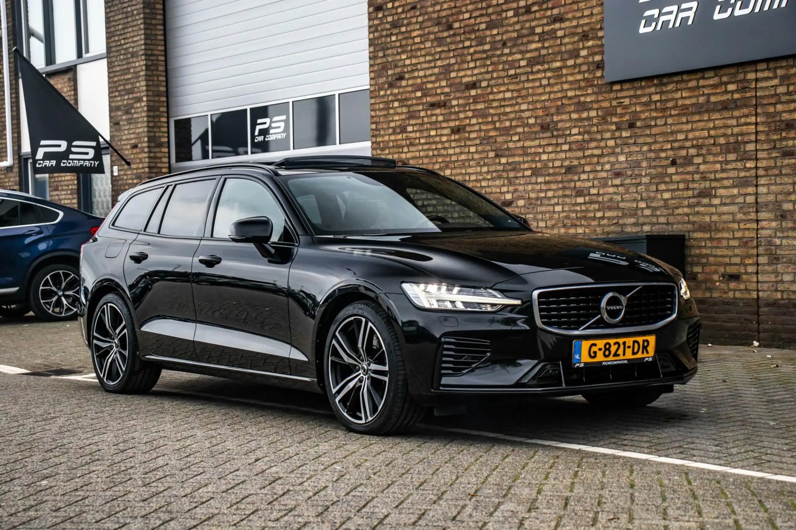 Volvo - V60