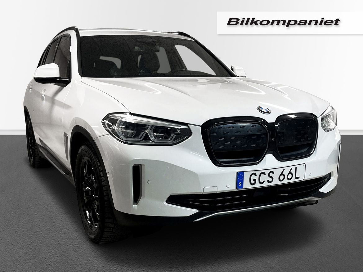 BMW - iX3