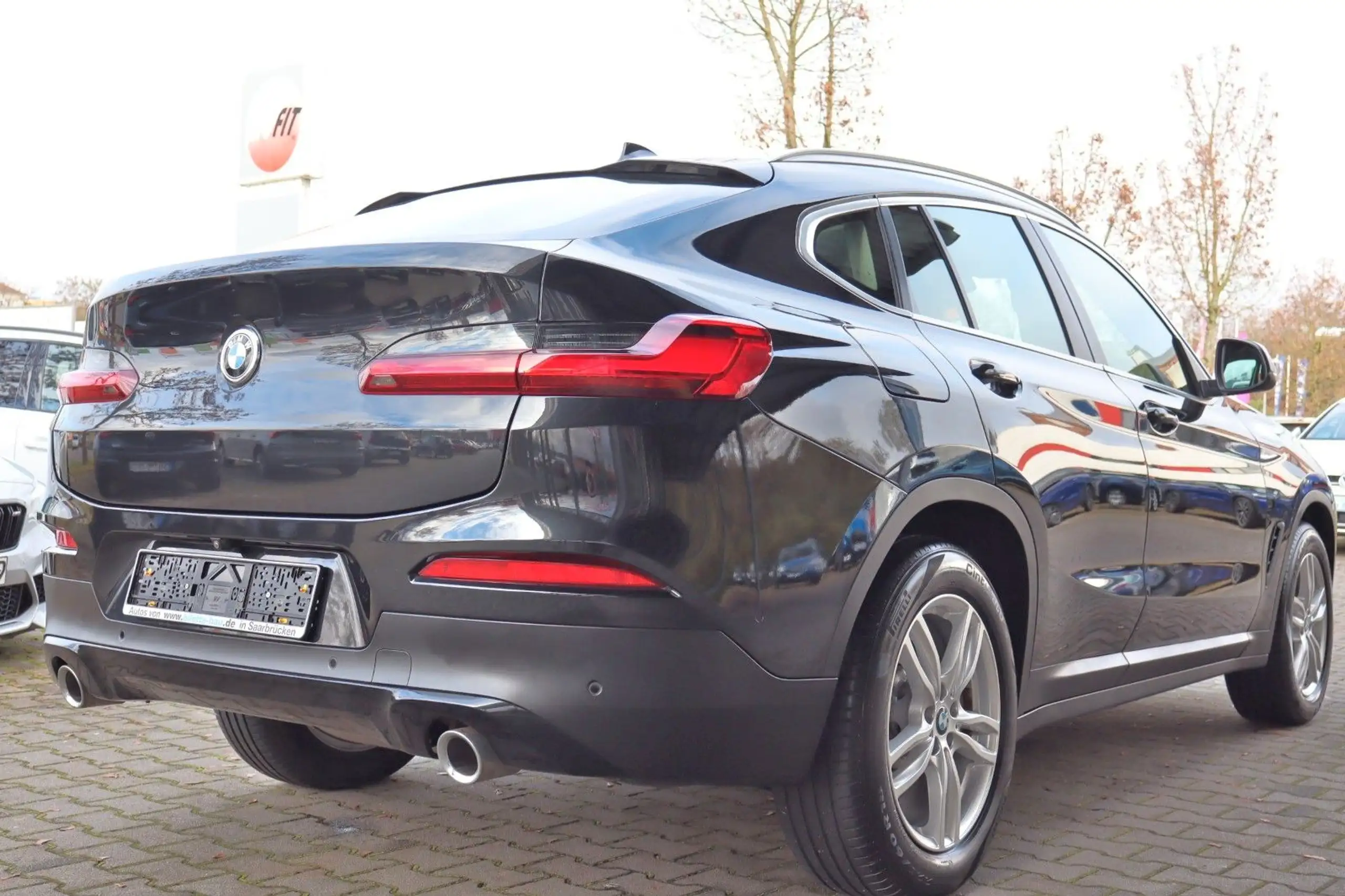 BMW - X4