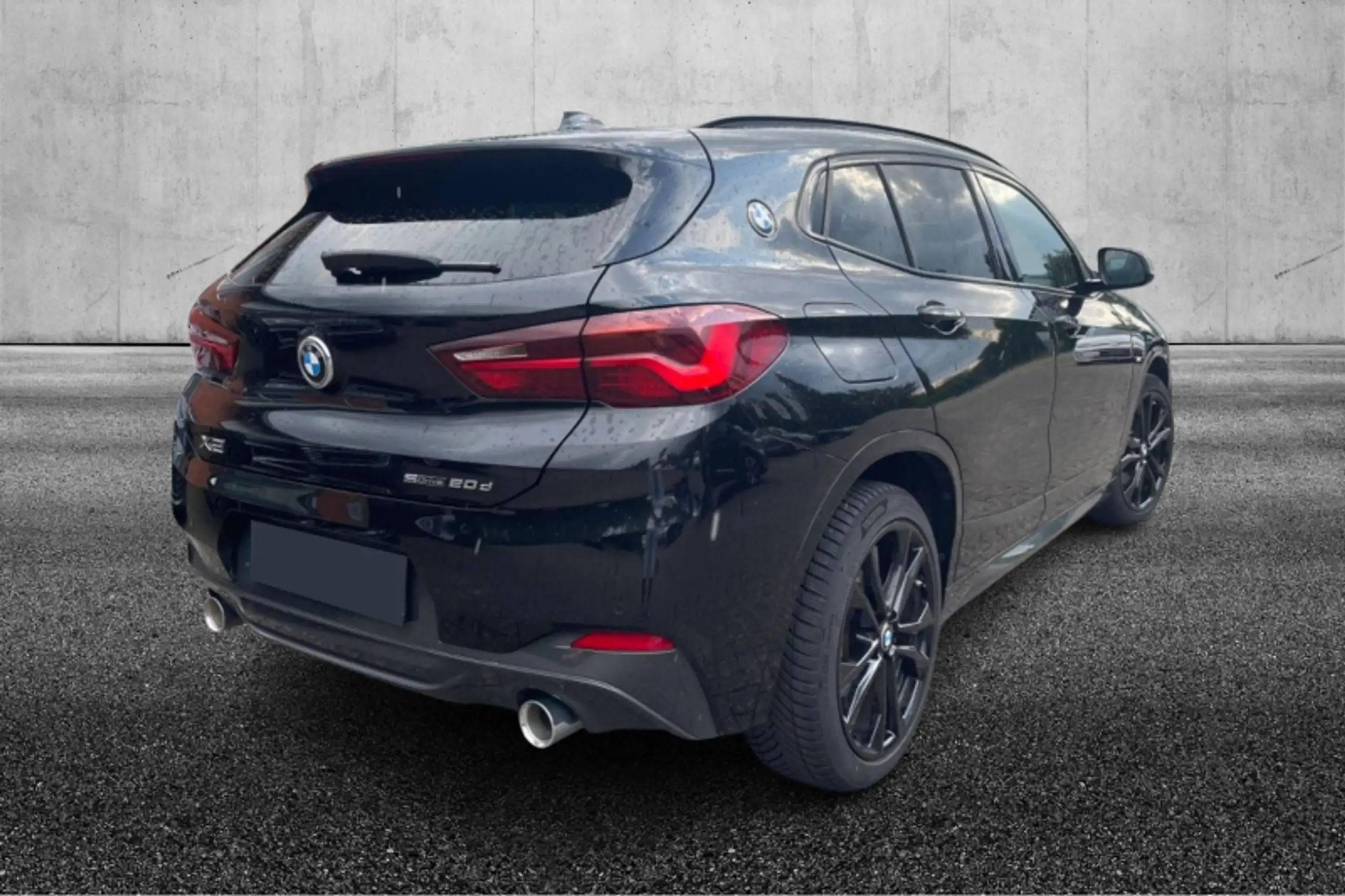 BMW - X2