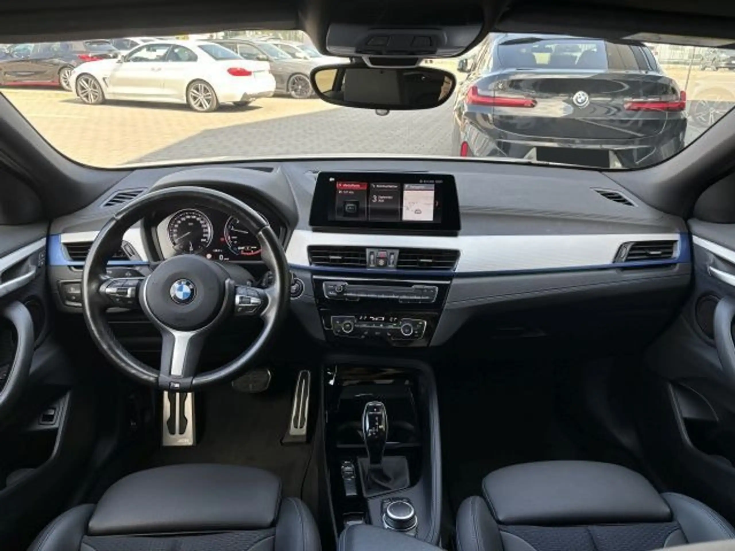 BMW - X2