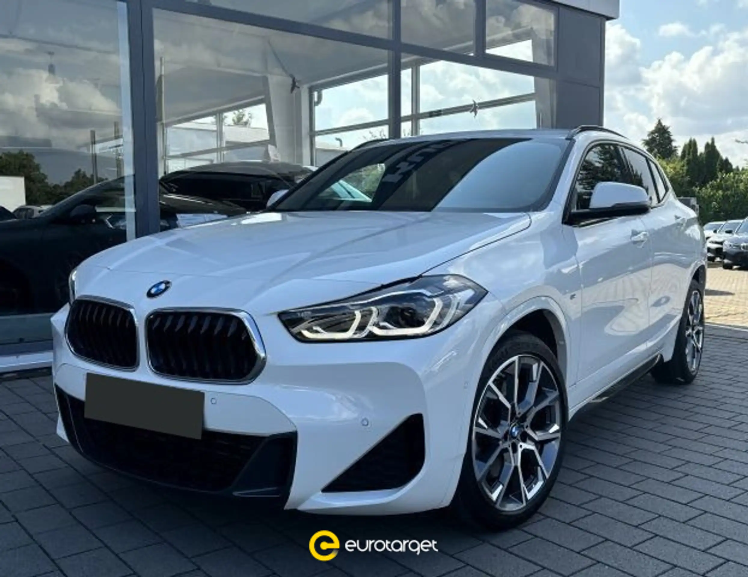 BMW - X2