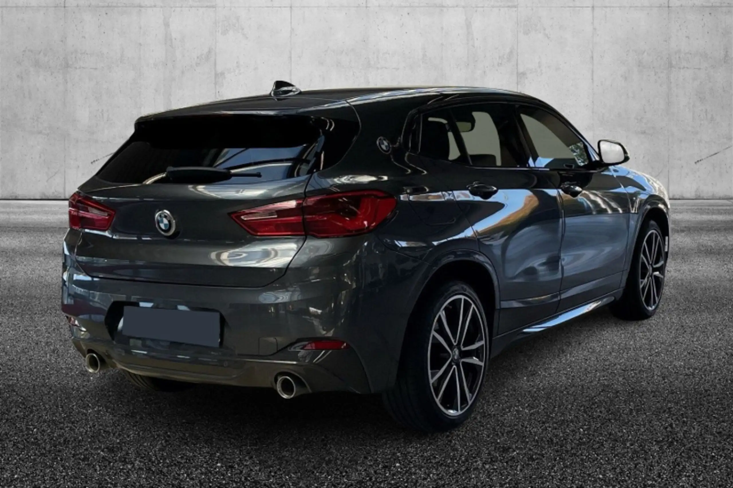 BMW - X2