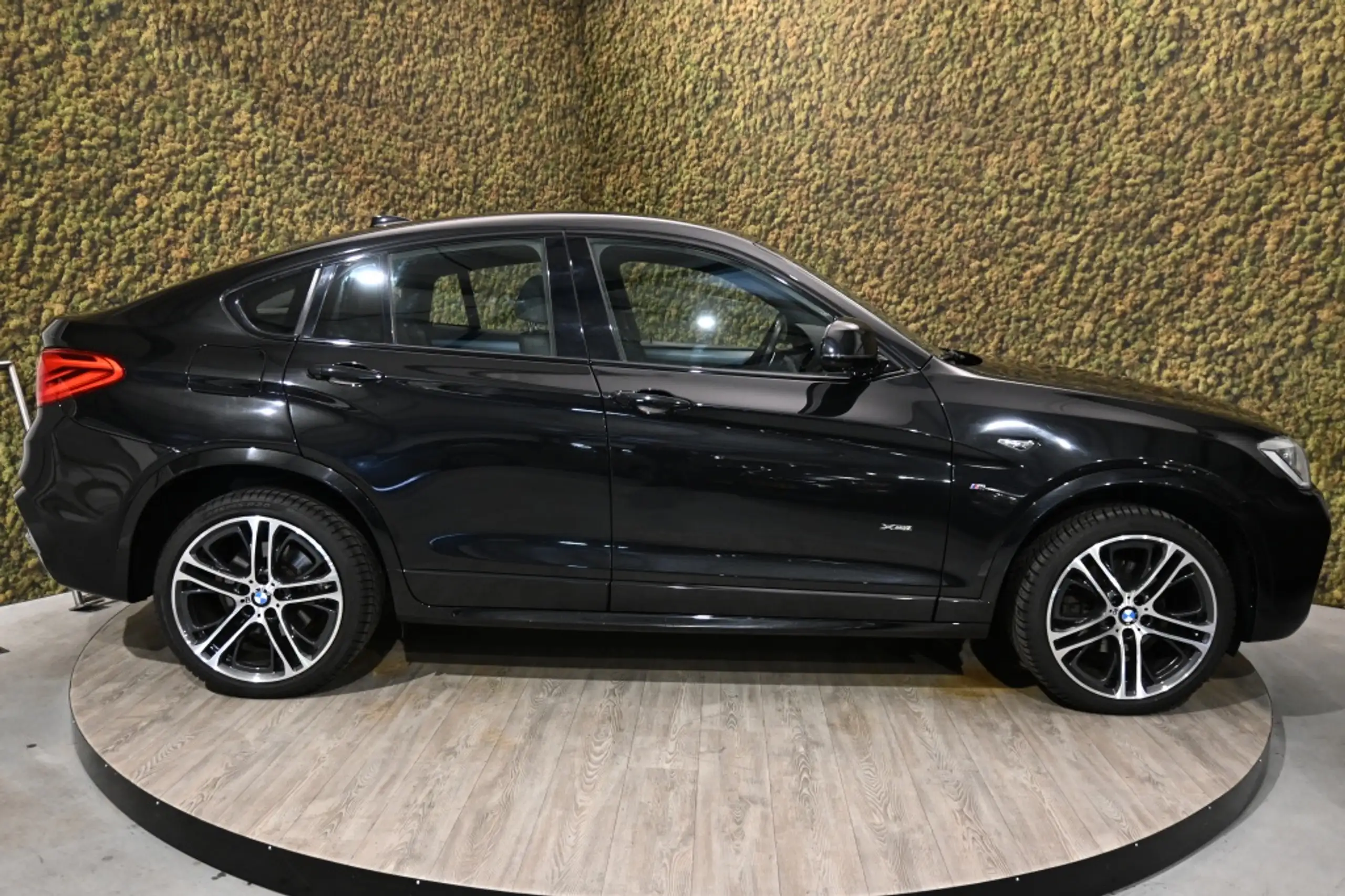 BMW - X4