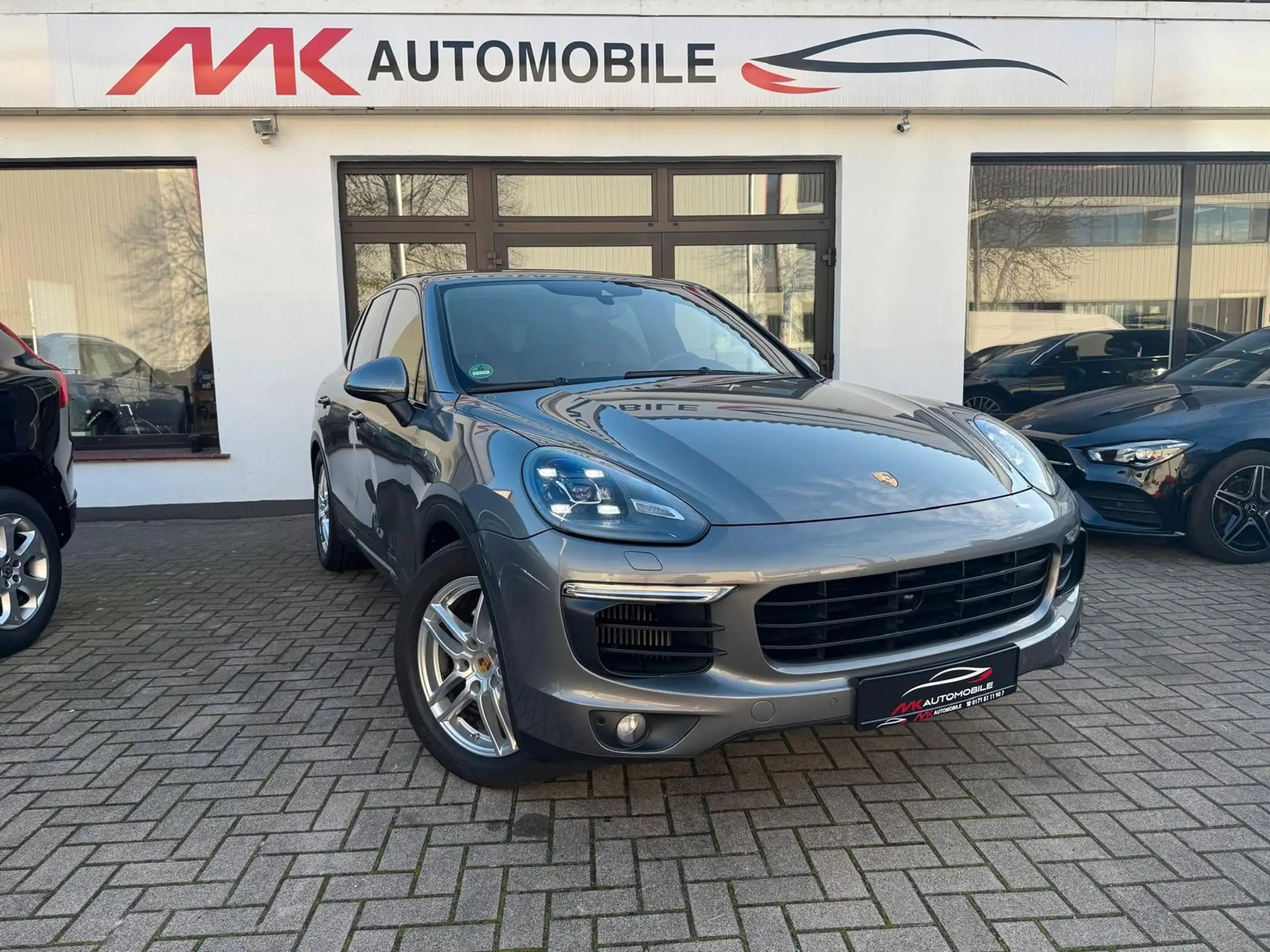 Porsche - Cayenne