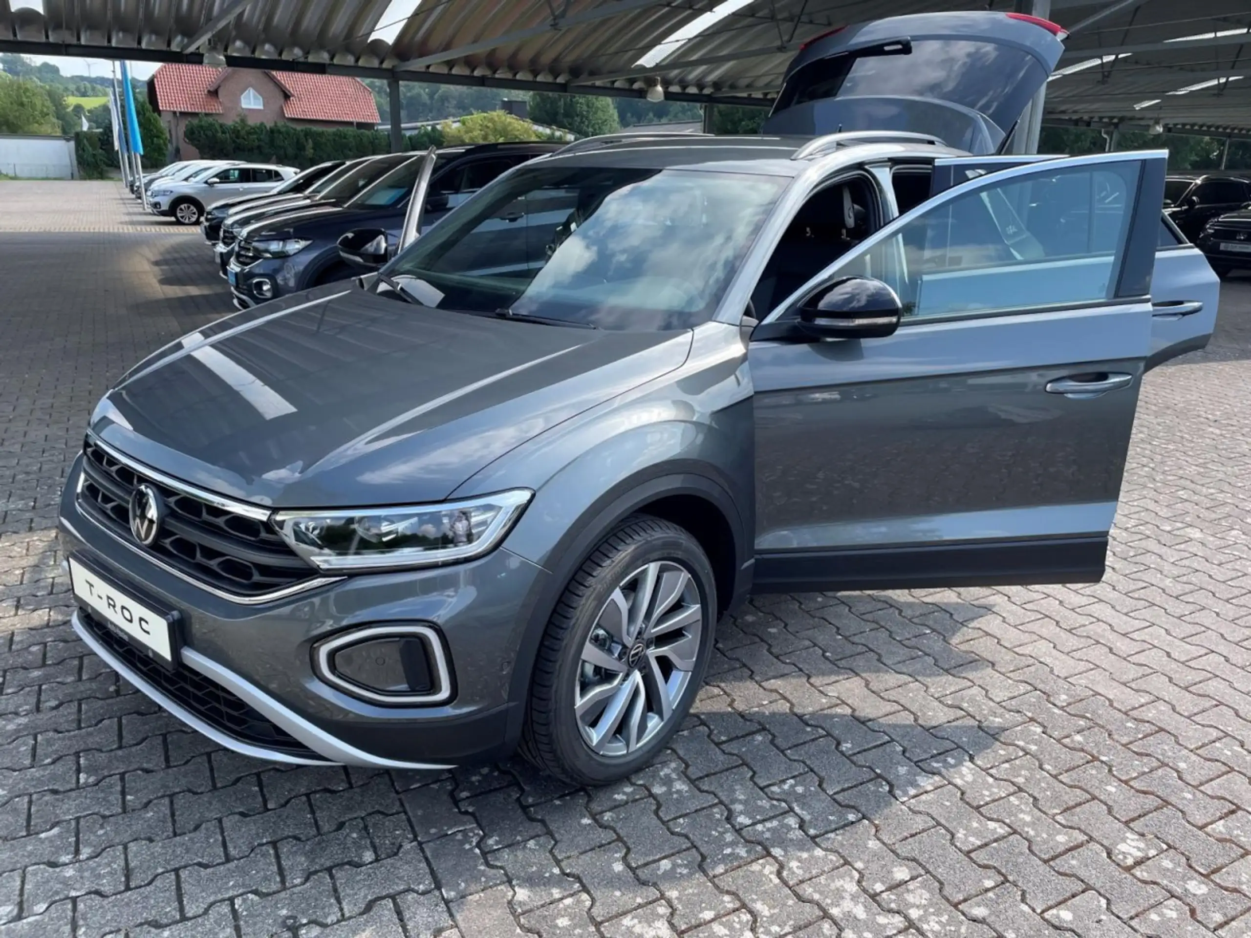 Volkswagen - T-Roc