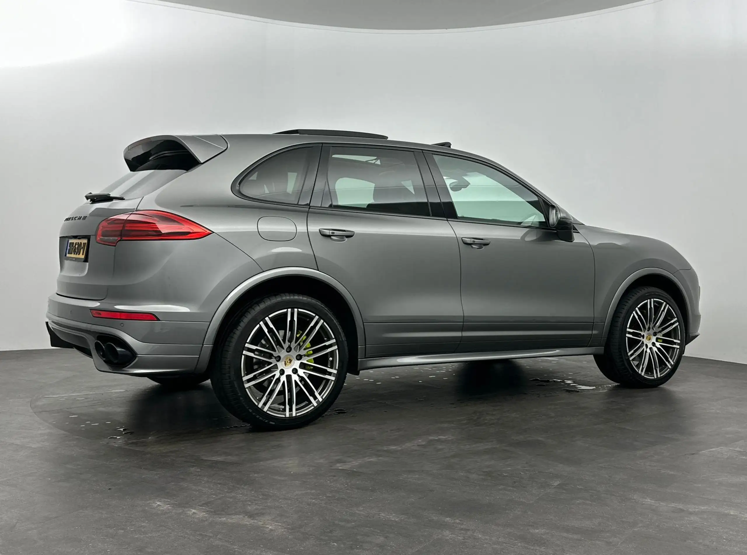 Porsche - Cayenne