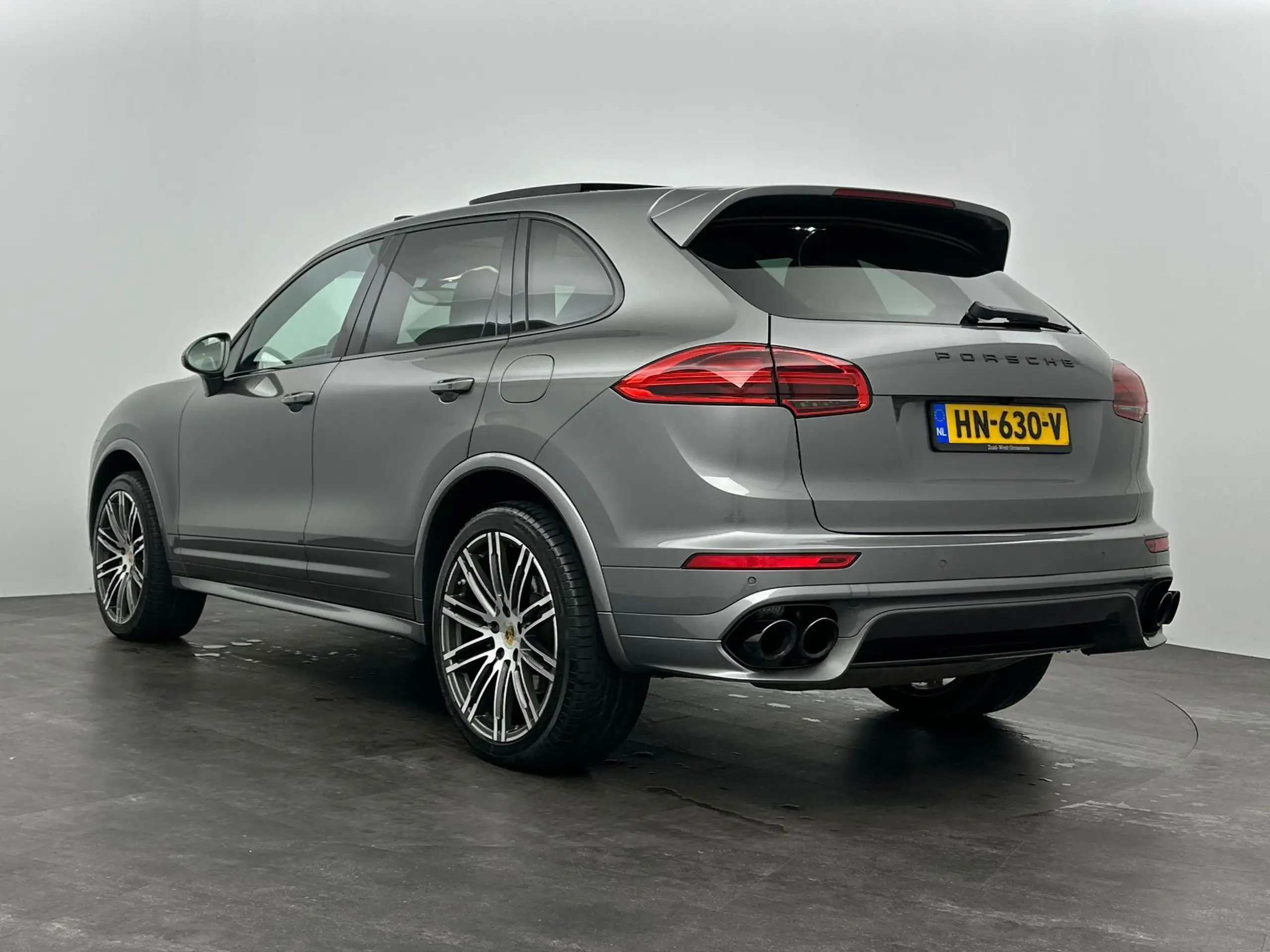 Porsche - Cayenne