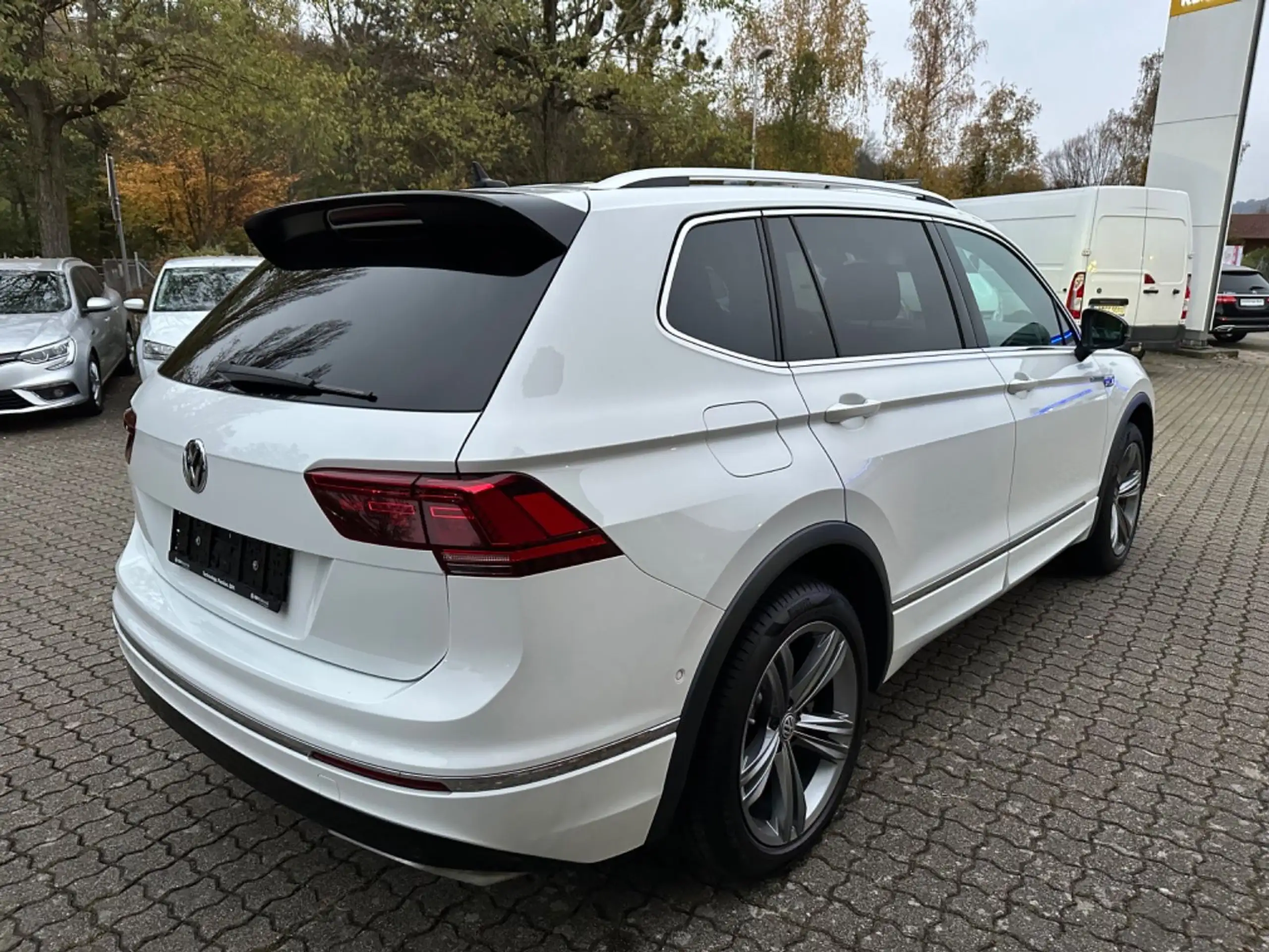 Volkswagen - Tiguan Allspace