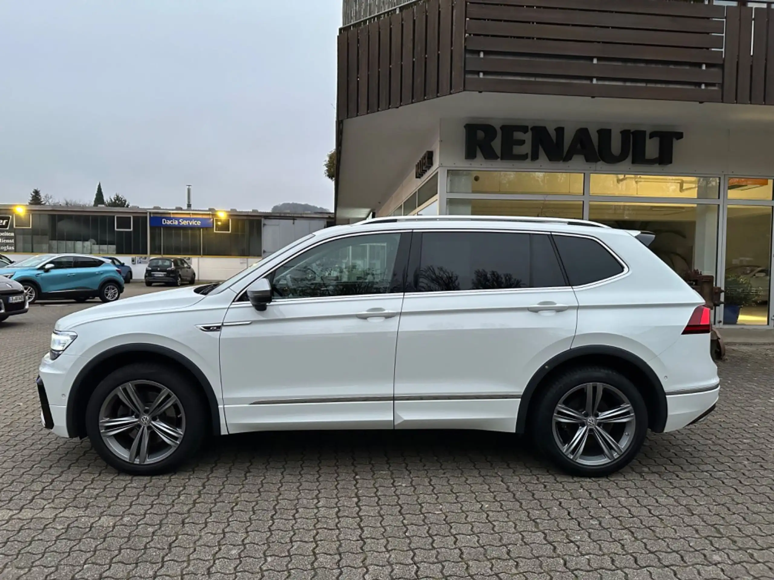 Volkswagen - Tiguan Allspace