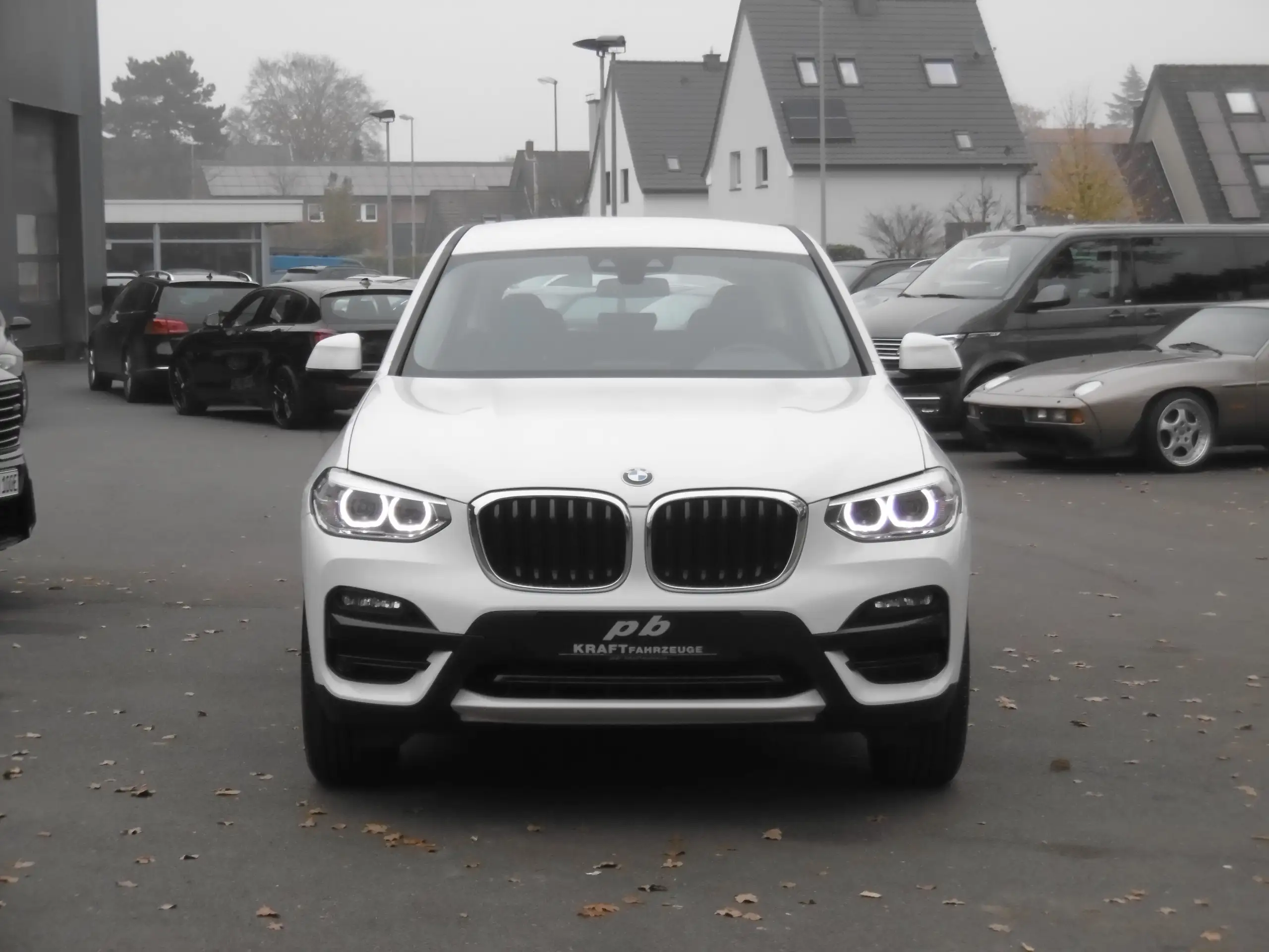 BMW - X3