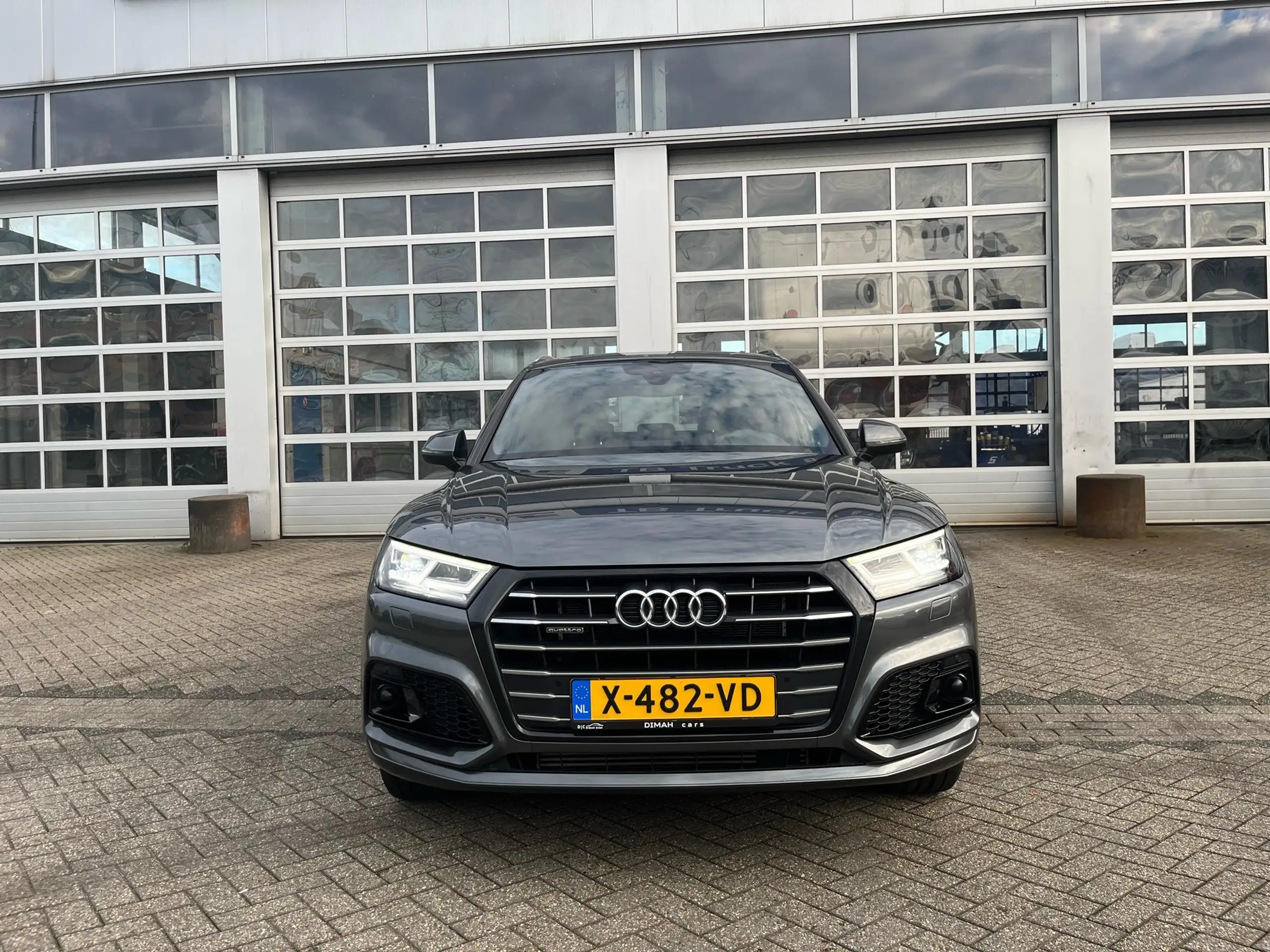 Audi - Q5