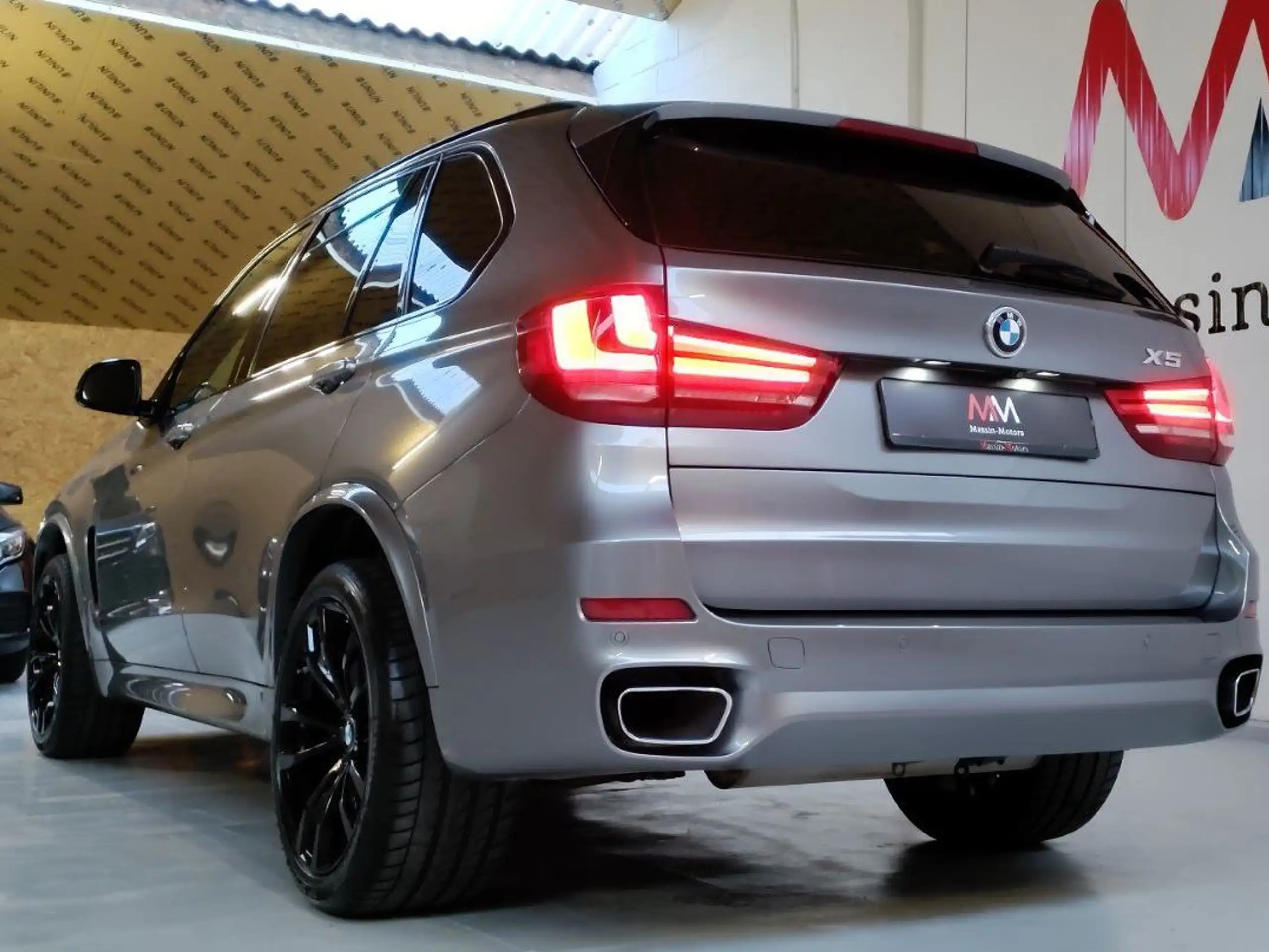 BMW - X5