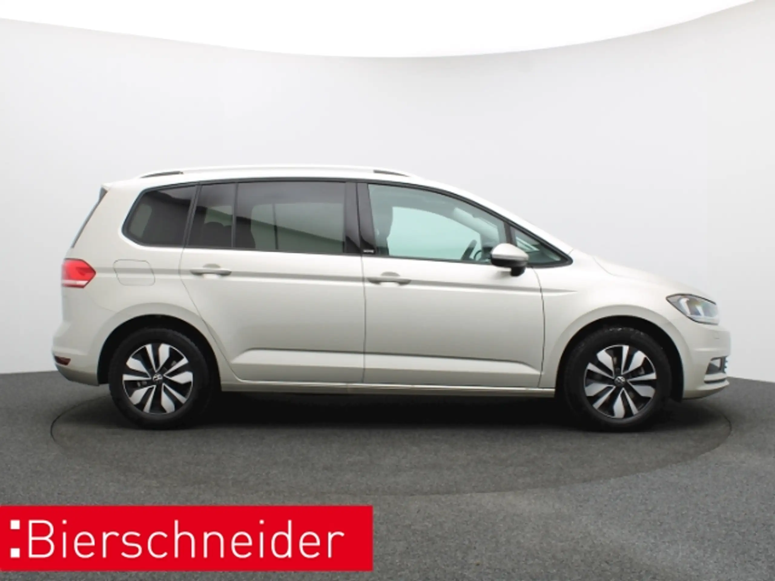 Volkswagen - Touran