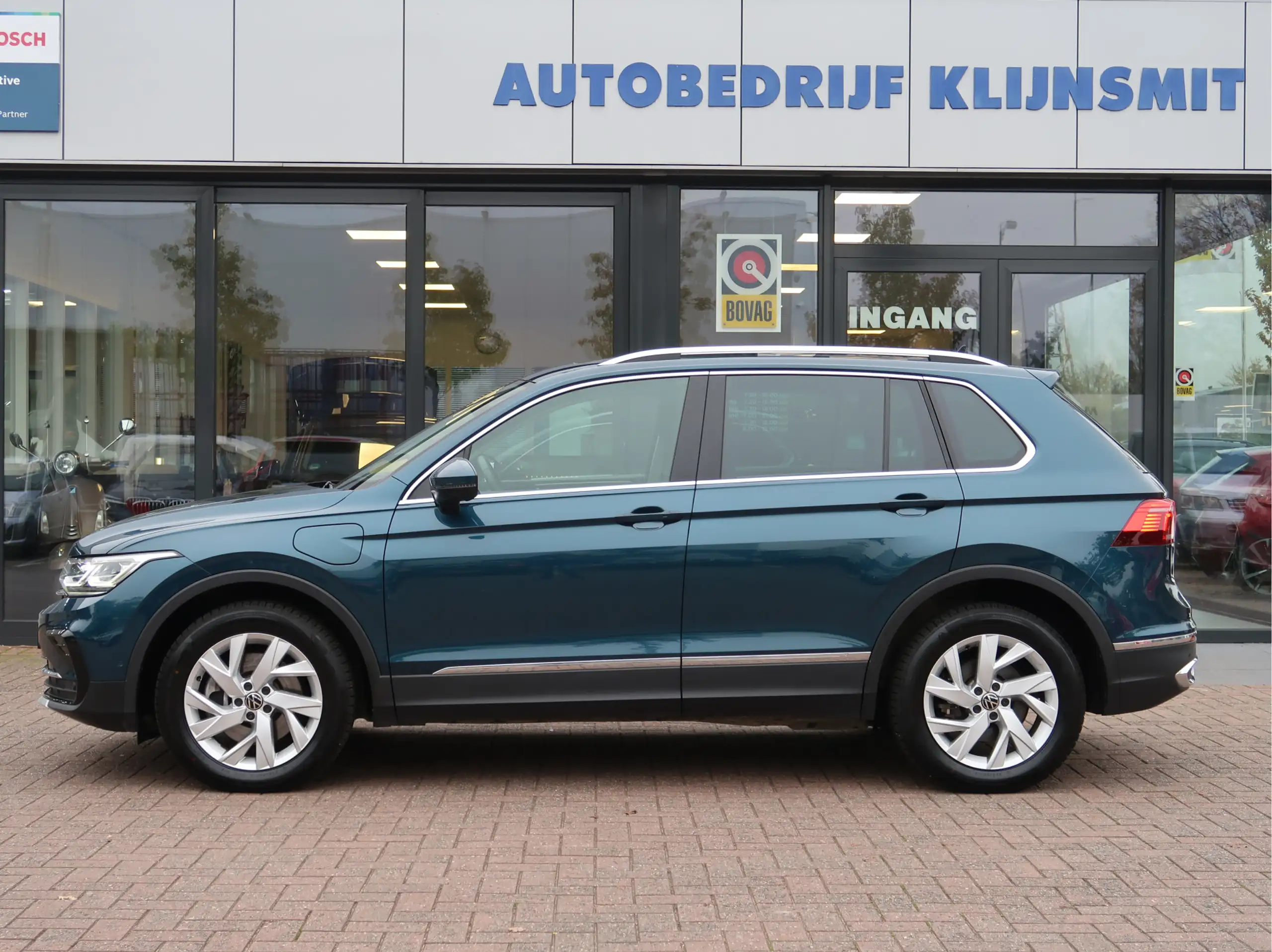 Volkswagen - Tiguan