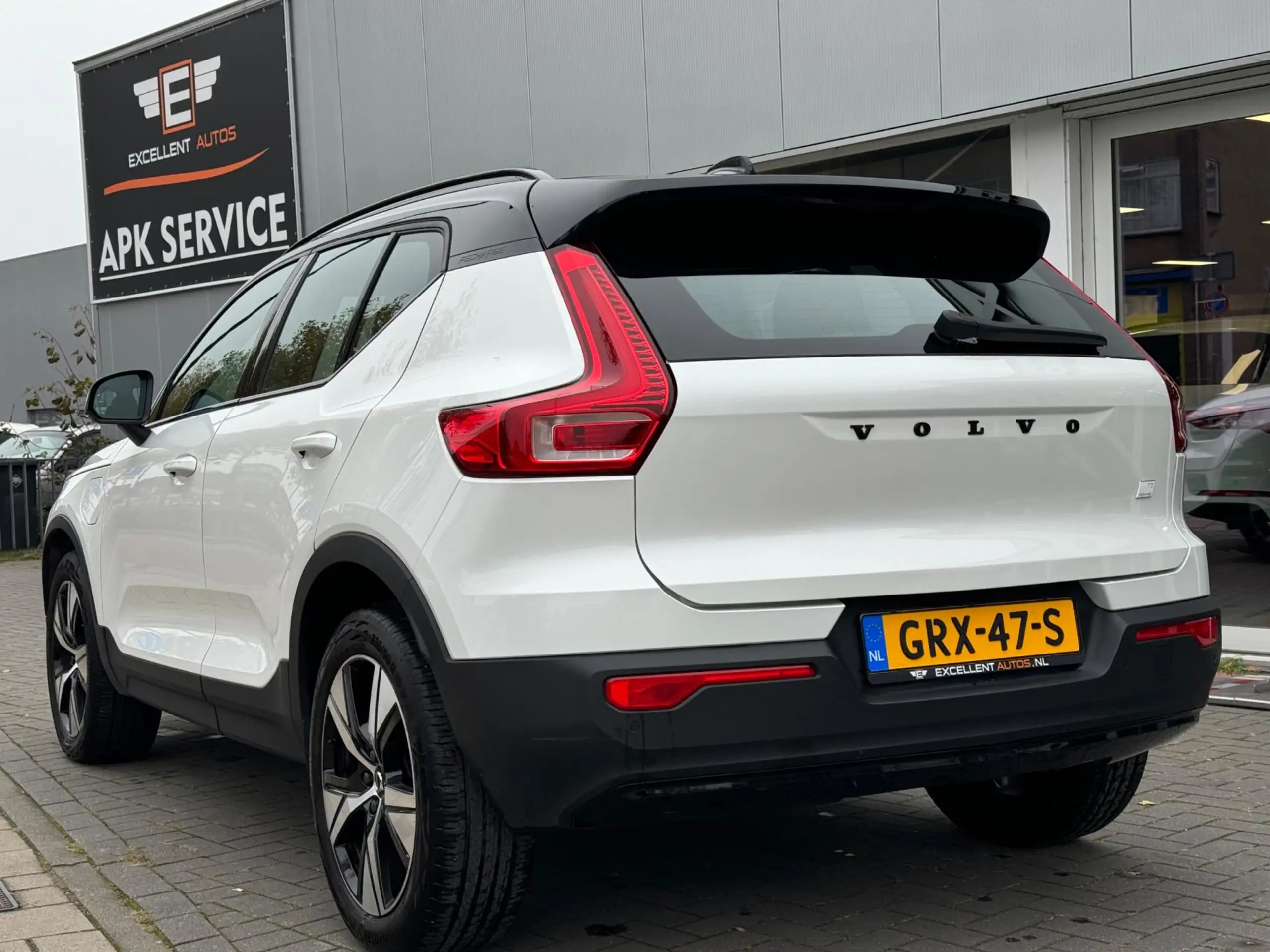 Volvo - XC40