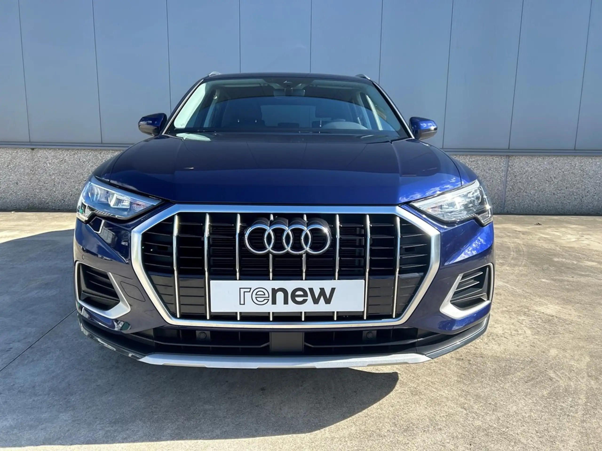 Audi - Q3