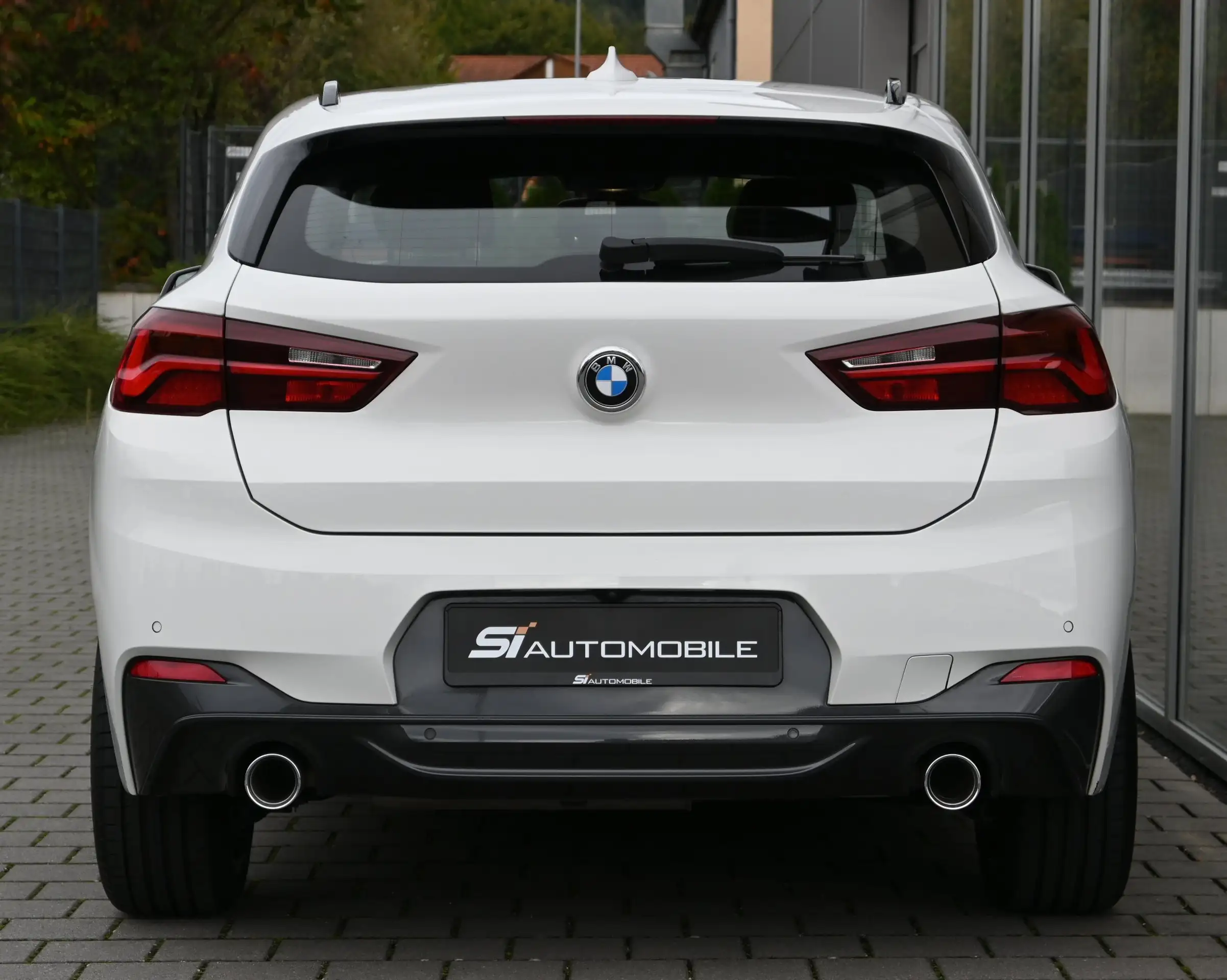 BMW - X2