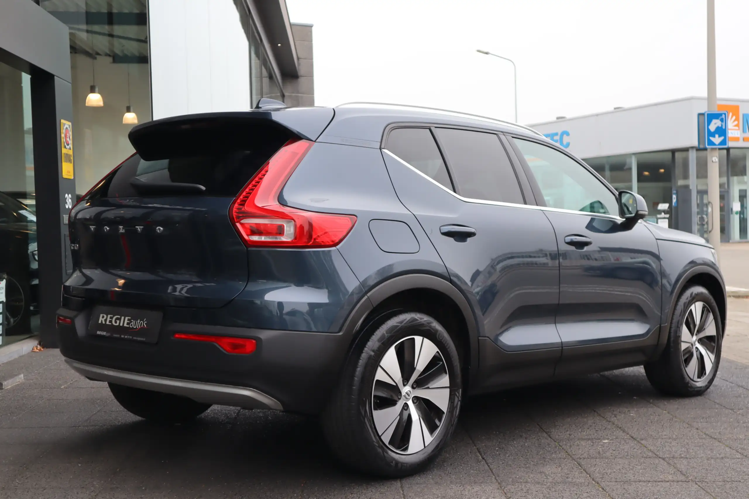 Volvo - XC40