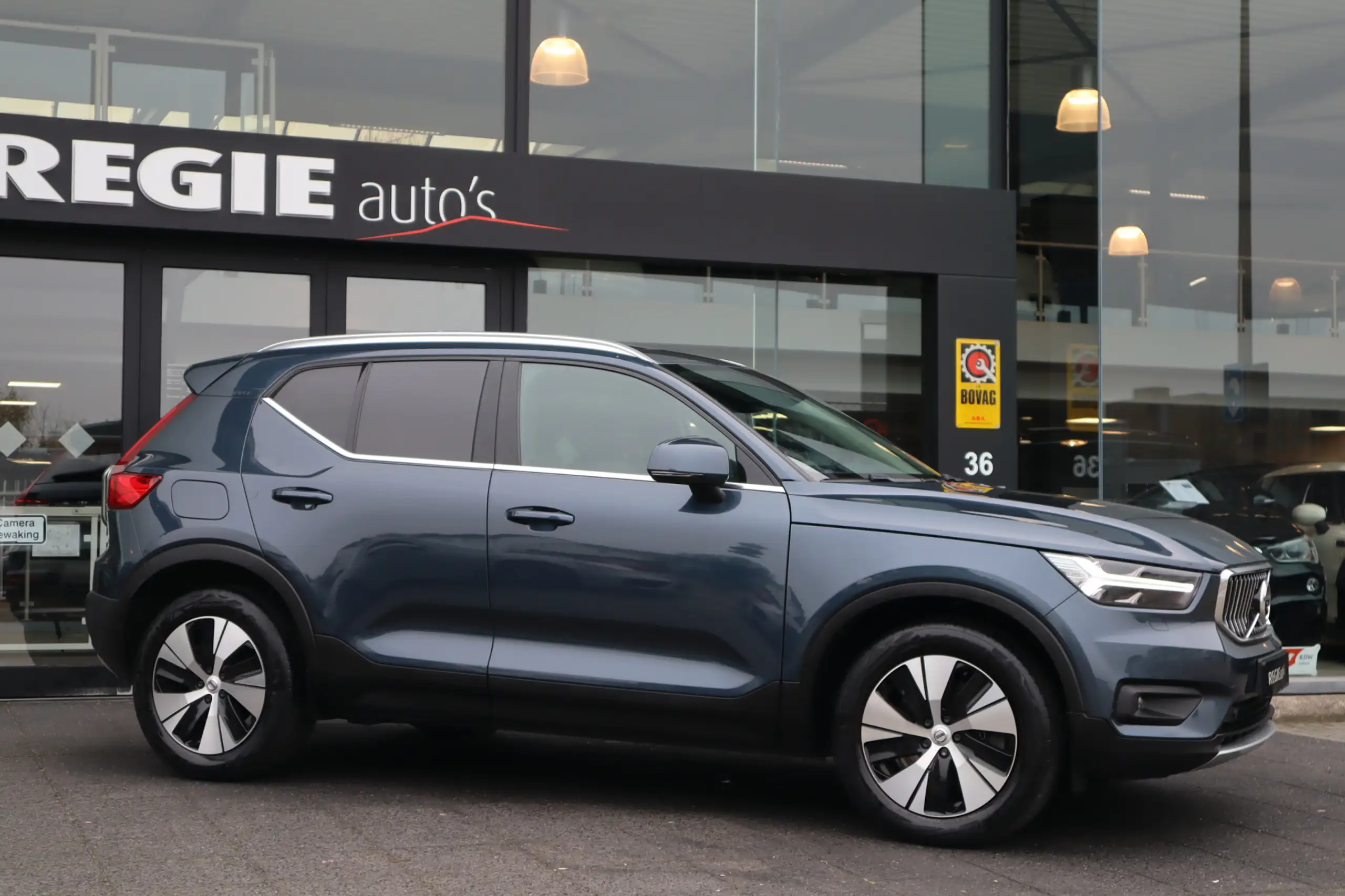 Volvo - XC40