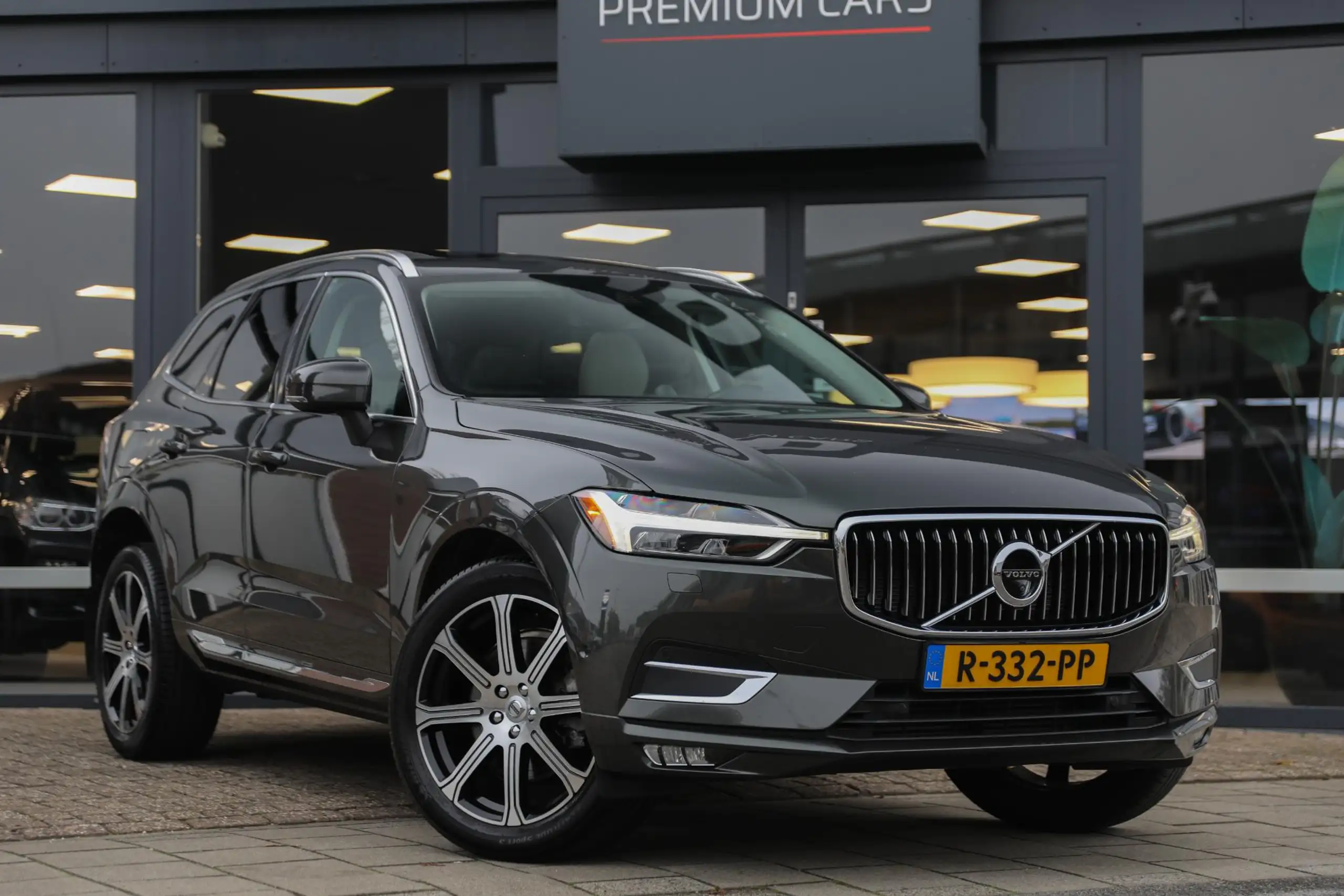 Volvo - XC60