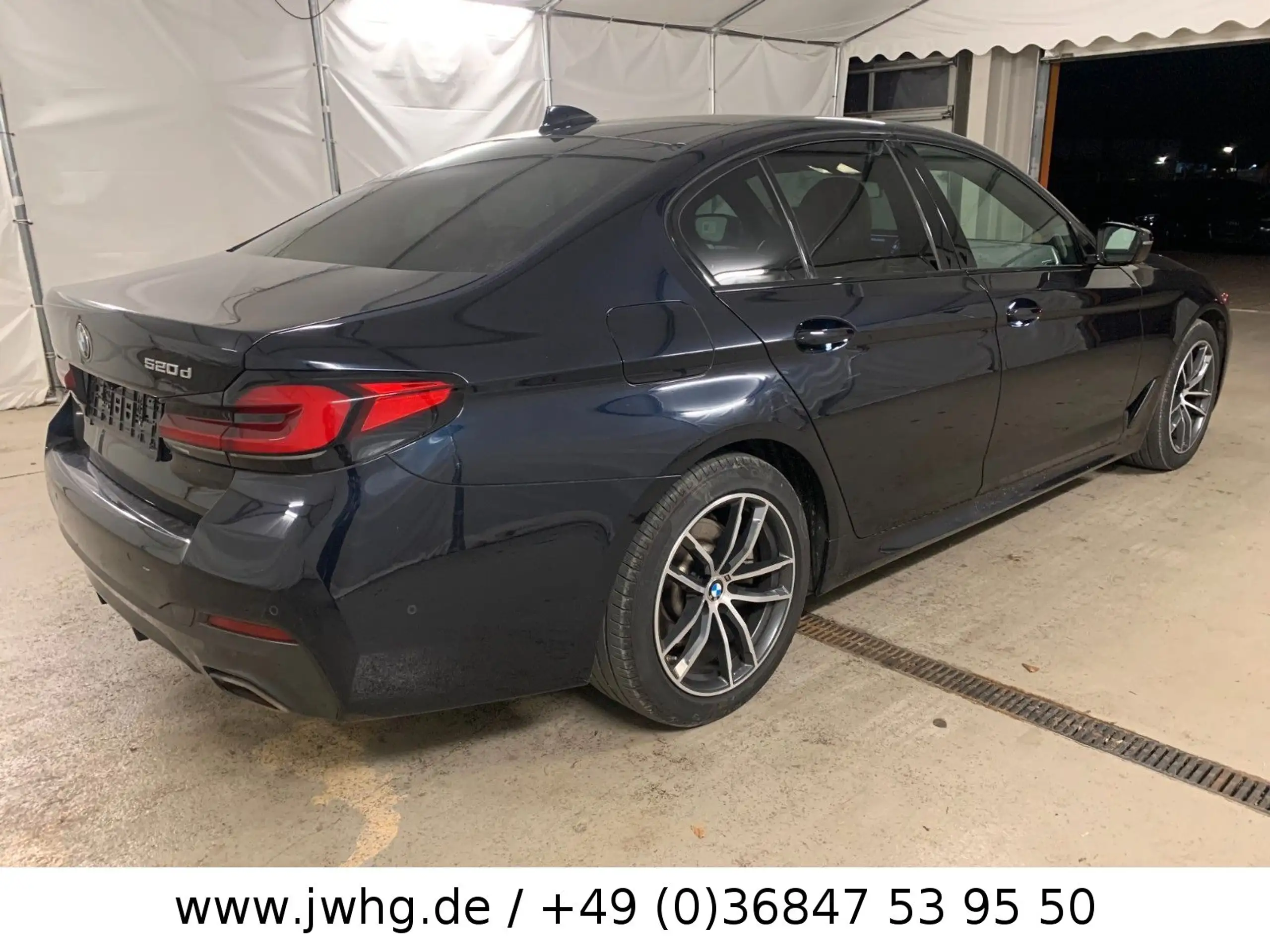 BMW - 520