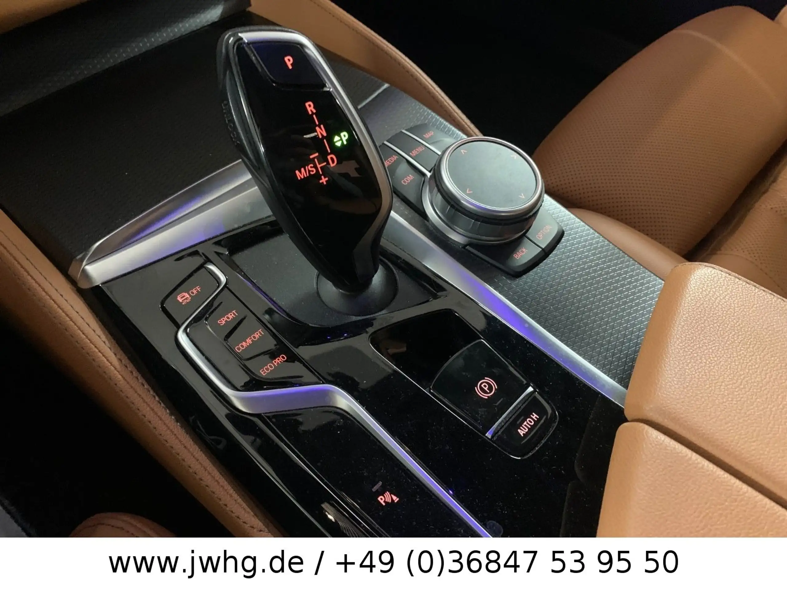 BMW - 520