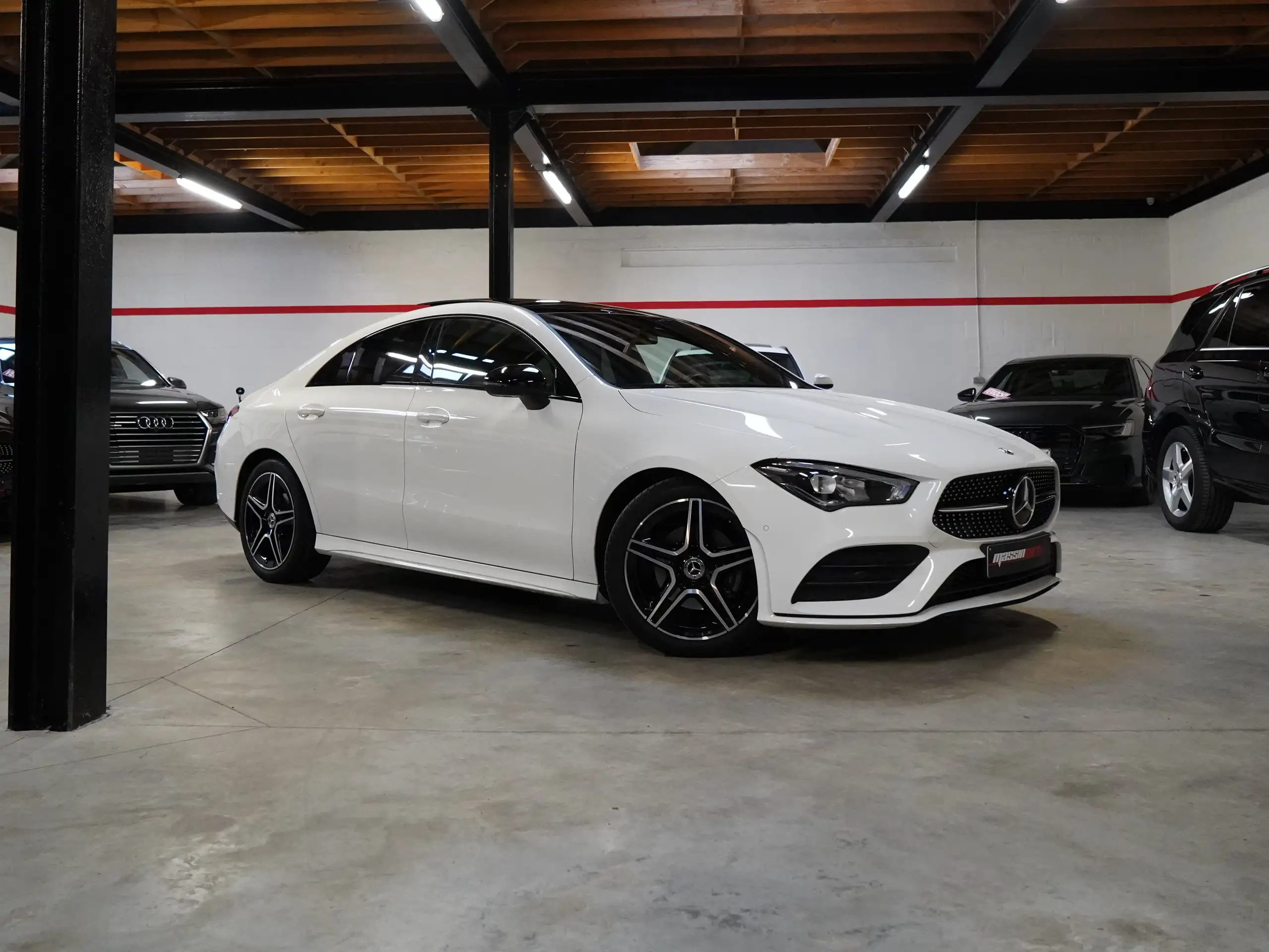 Mercedes-Benz - CLA 180