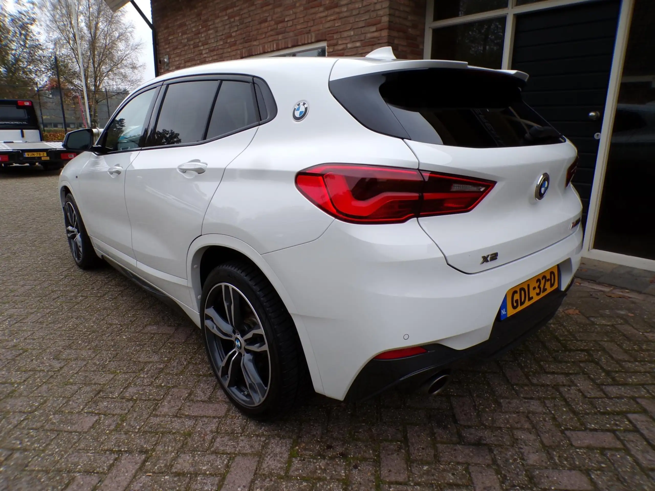 BMW - X2