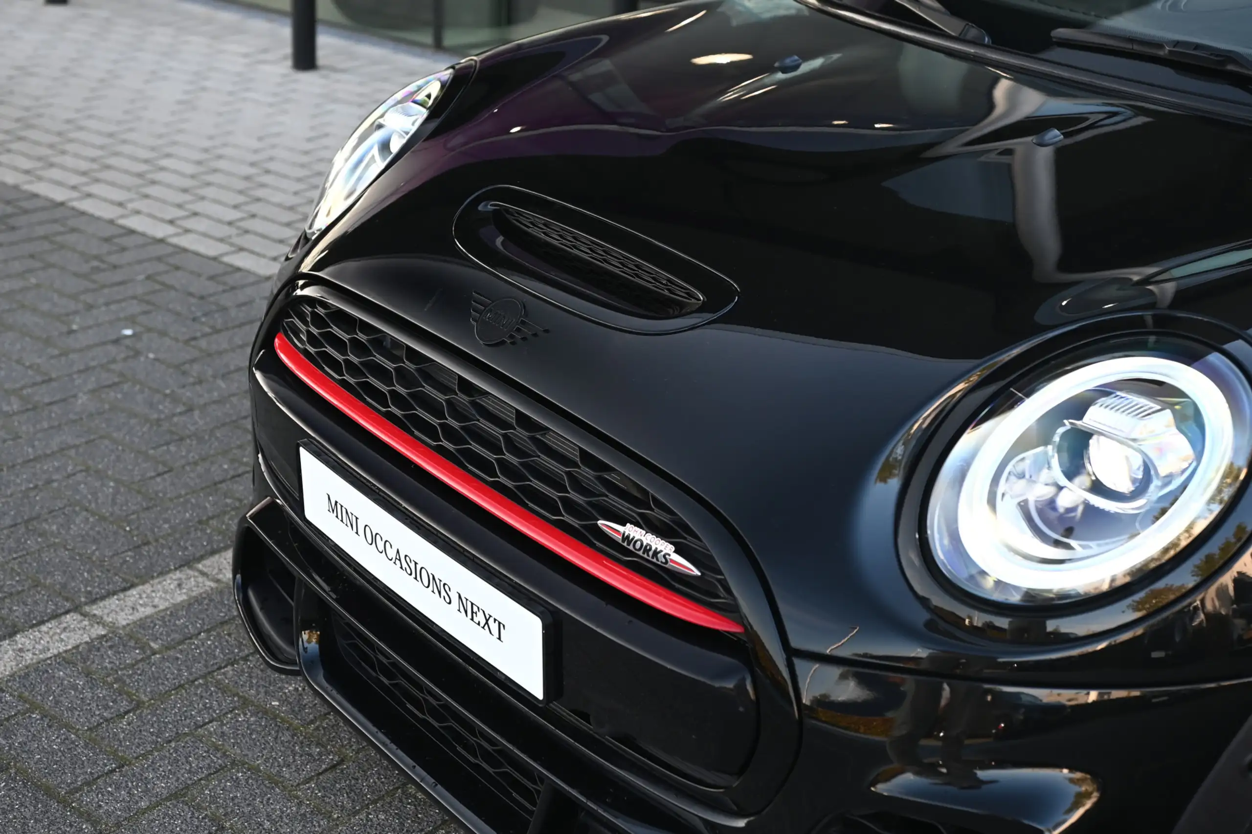 MINI - John Cooper Works Cabrio