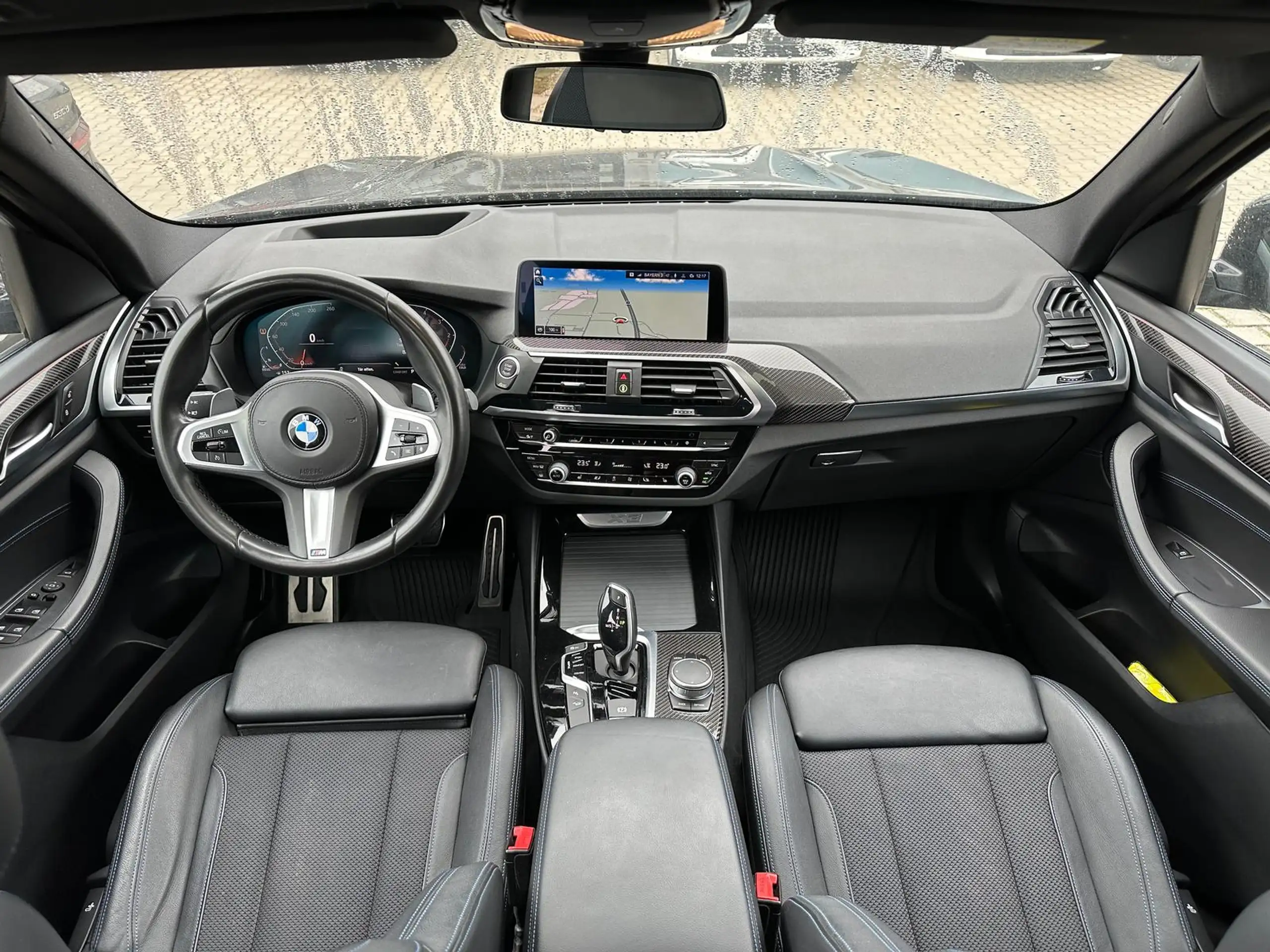 BMW - X3