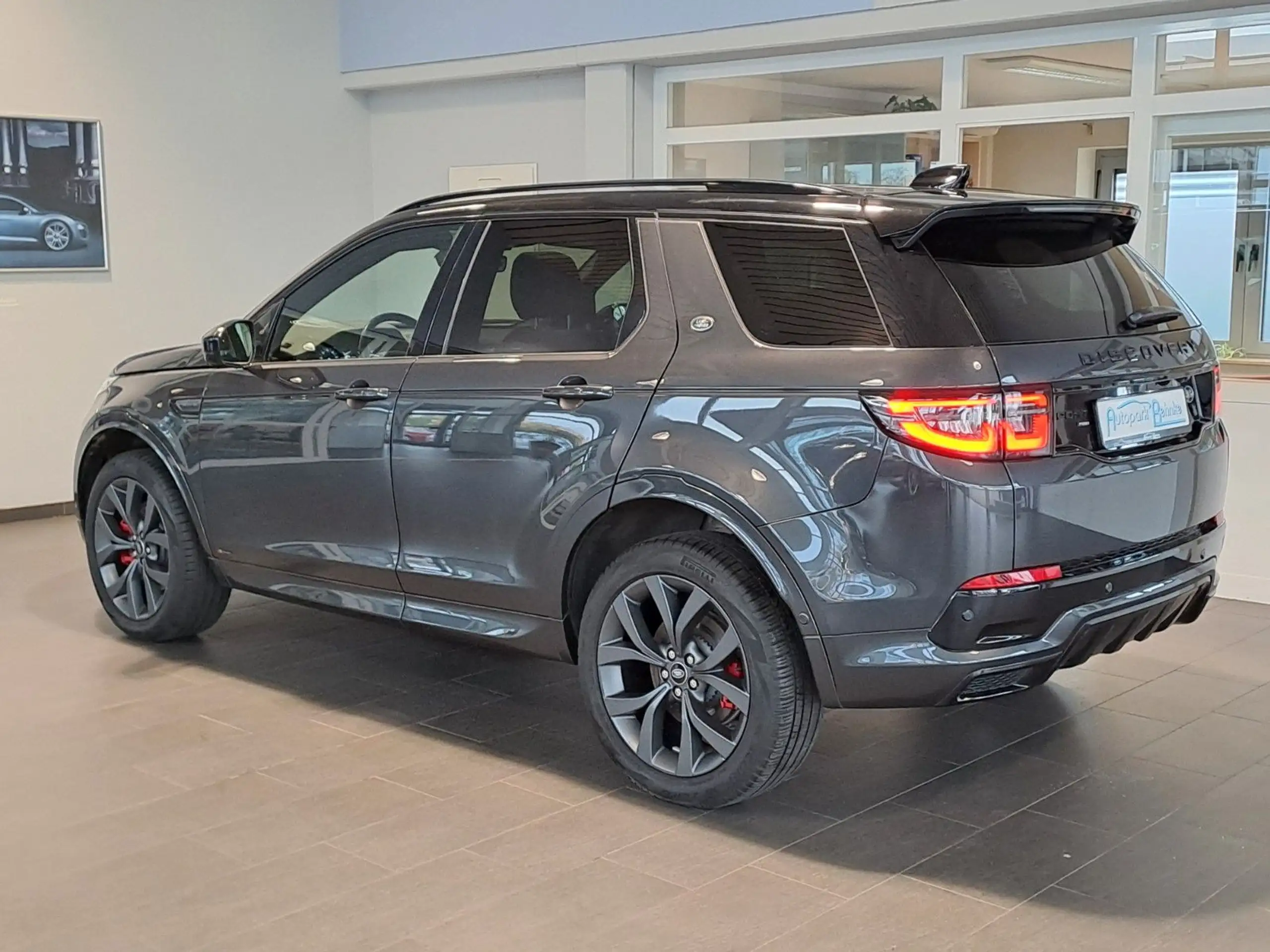 Land Rover - Discovery Sport