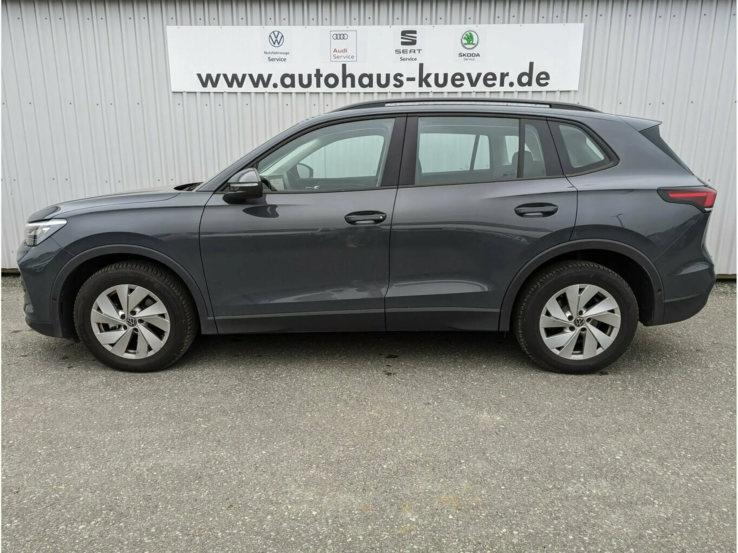 Volkswagen - Tiguan