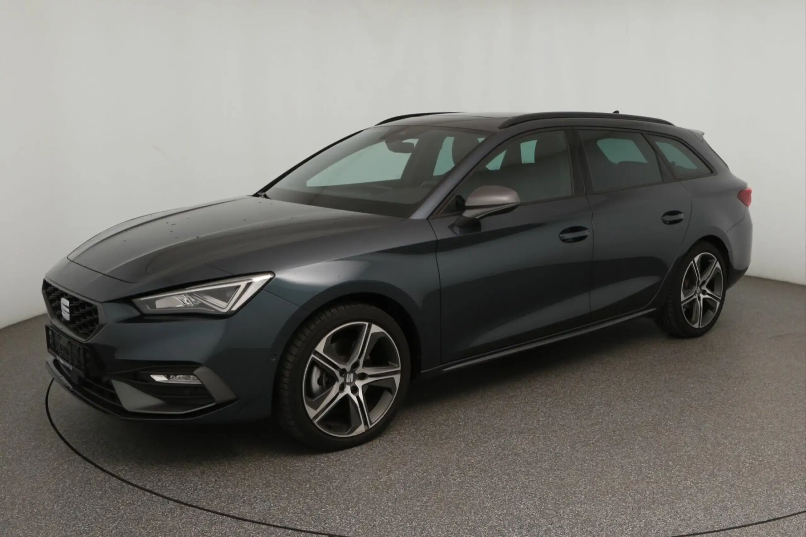 SEAT - Leon