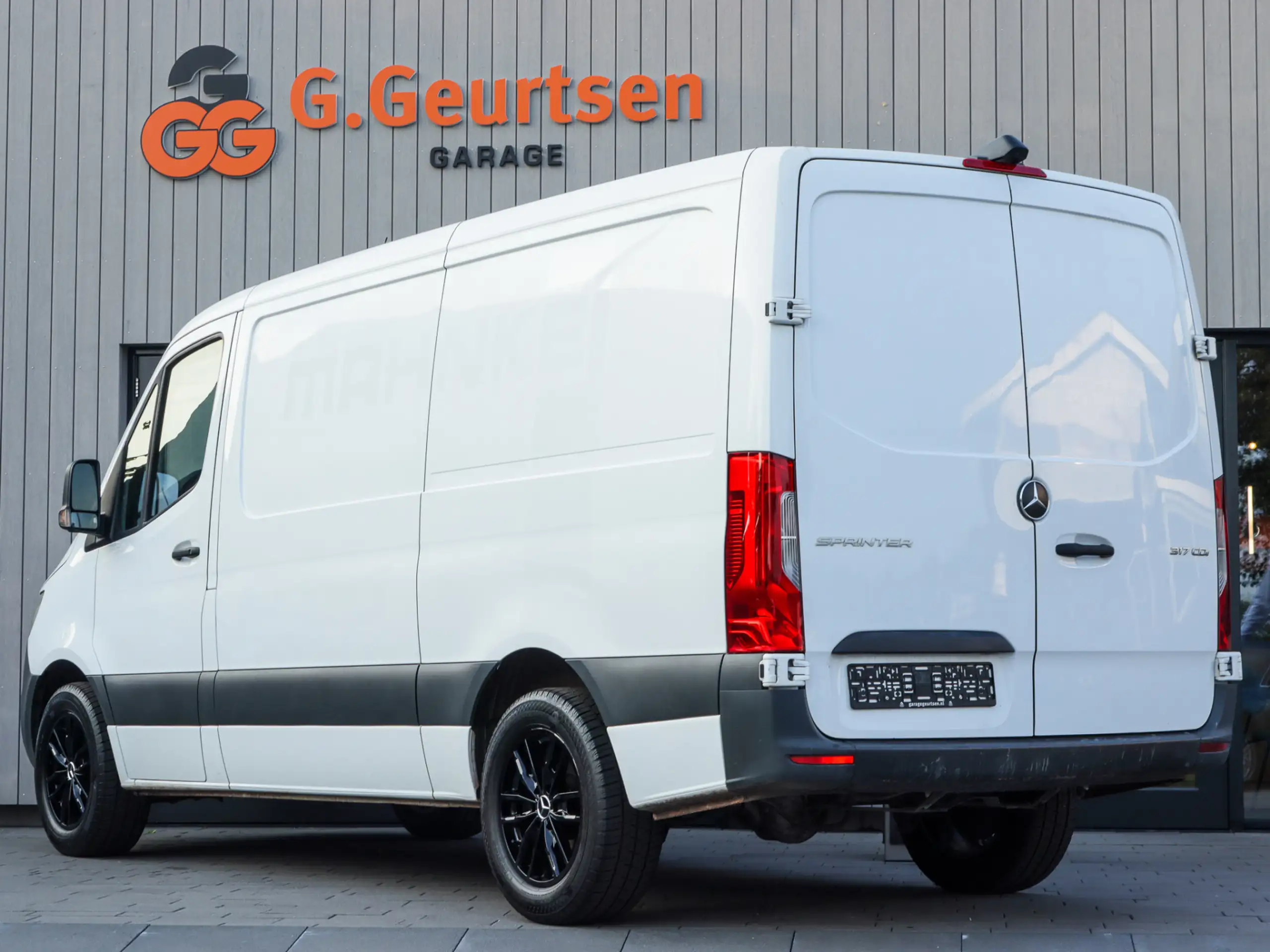 Mercedes-Benz - Sprinter