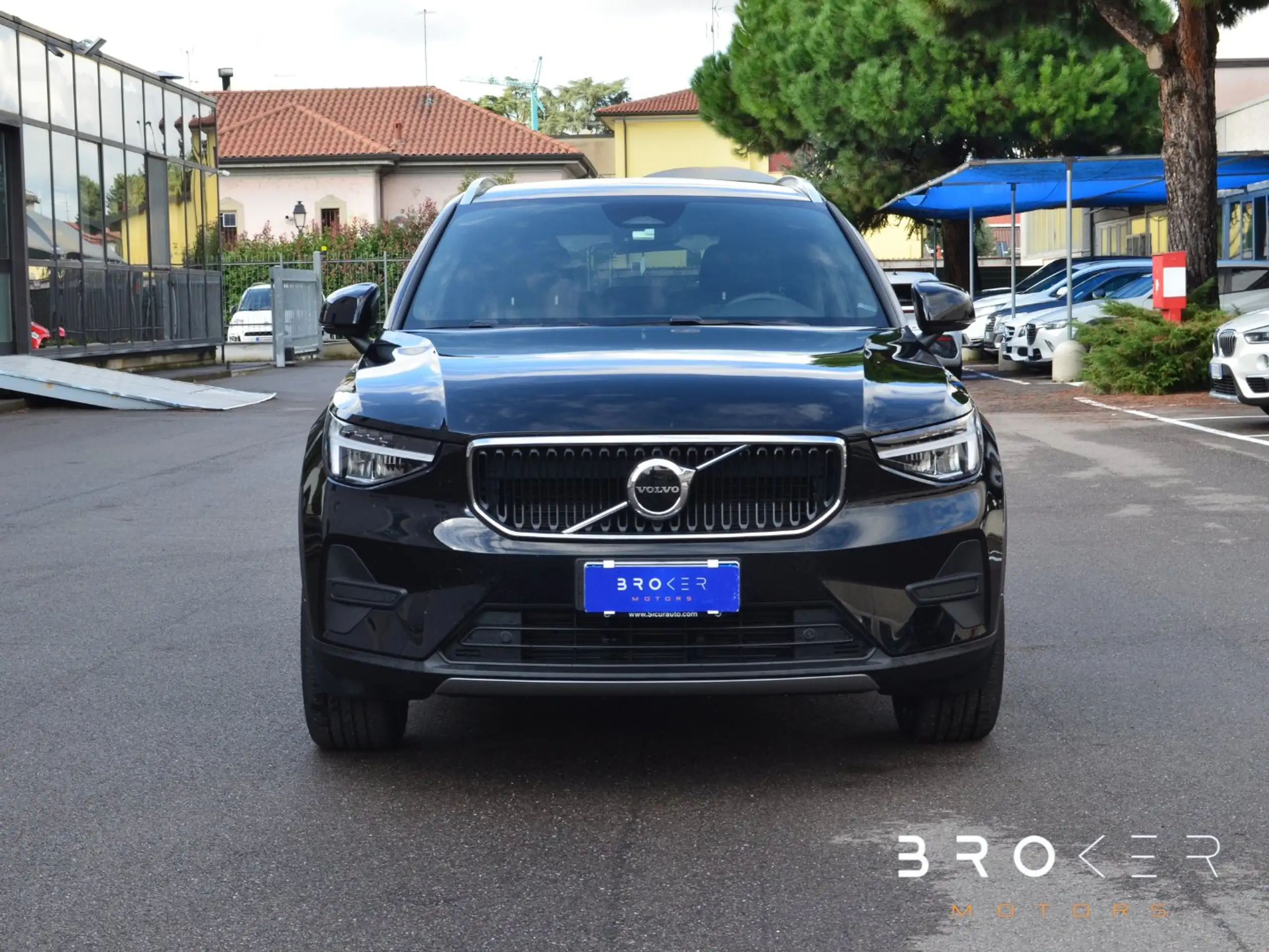 Volvo - XC40